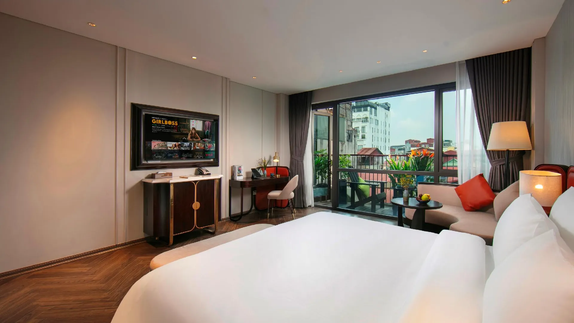 하노이 르프리미어 호텔 앤 루프탑 바 4성급 호텔 스위트룸