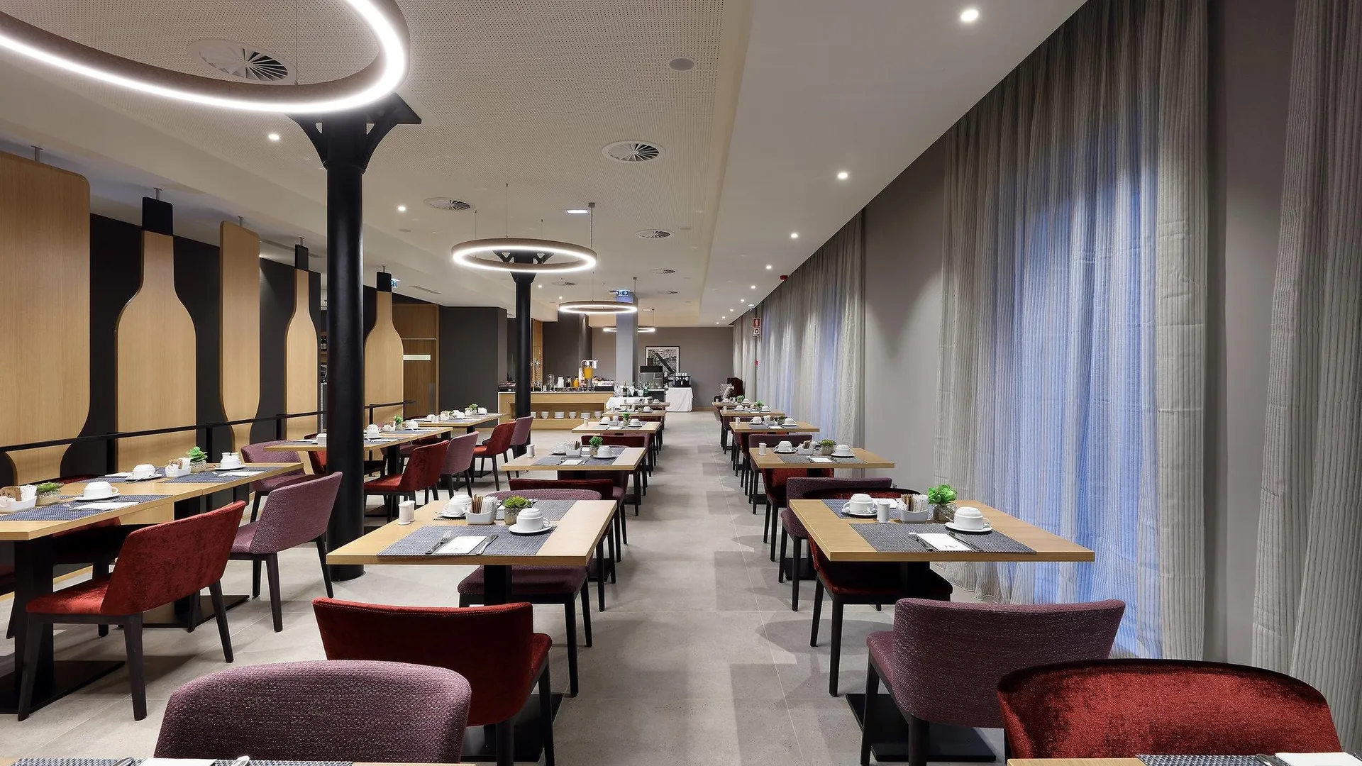 포르투 유로스타 포르투 센트로 4성급 호텔 로비