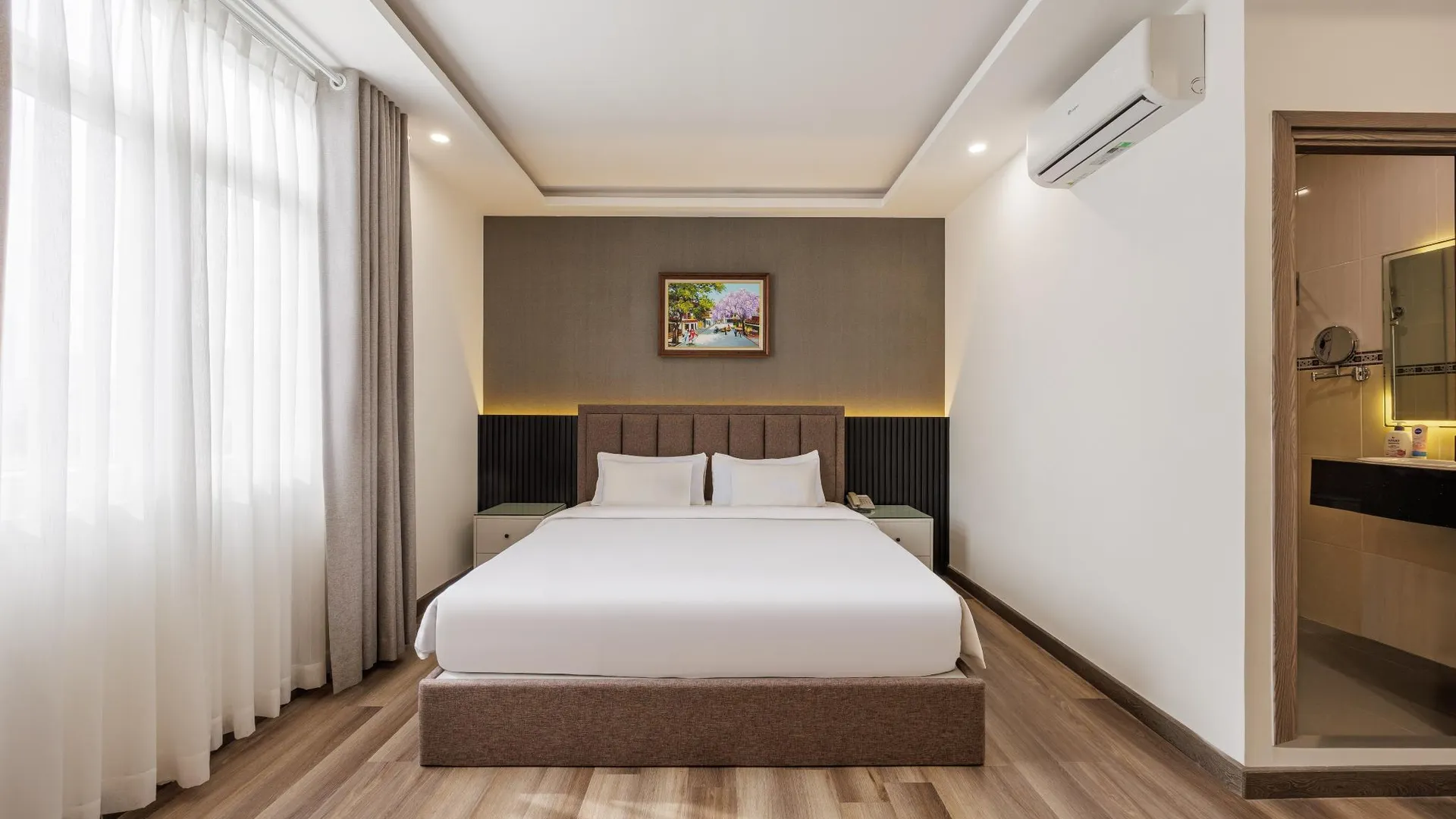 호치민 A25 호텔 - 65G 응우옌타이혹 4성급 호텔 스위트룸