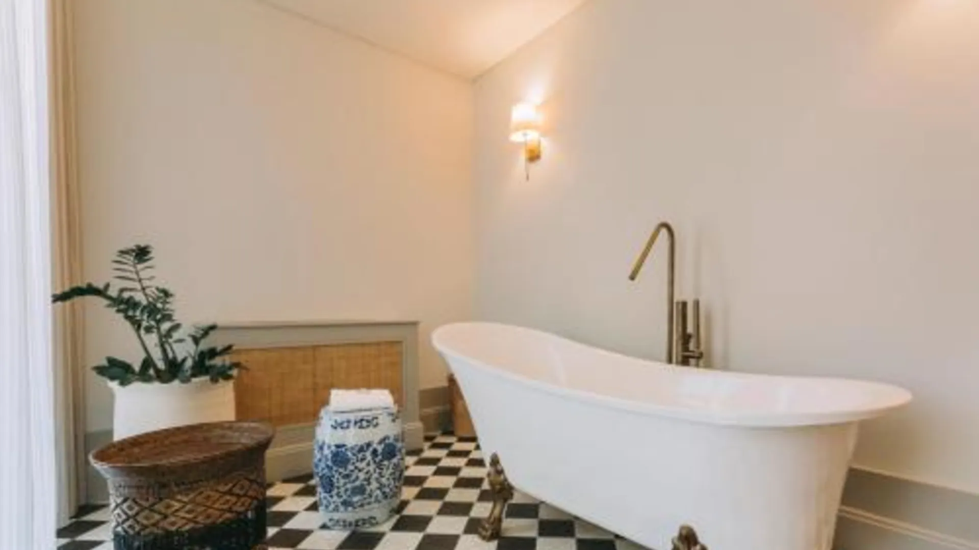 포르투 토렐 사보아리아 5성급 호텔 외관