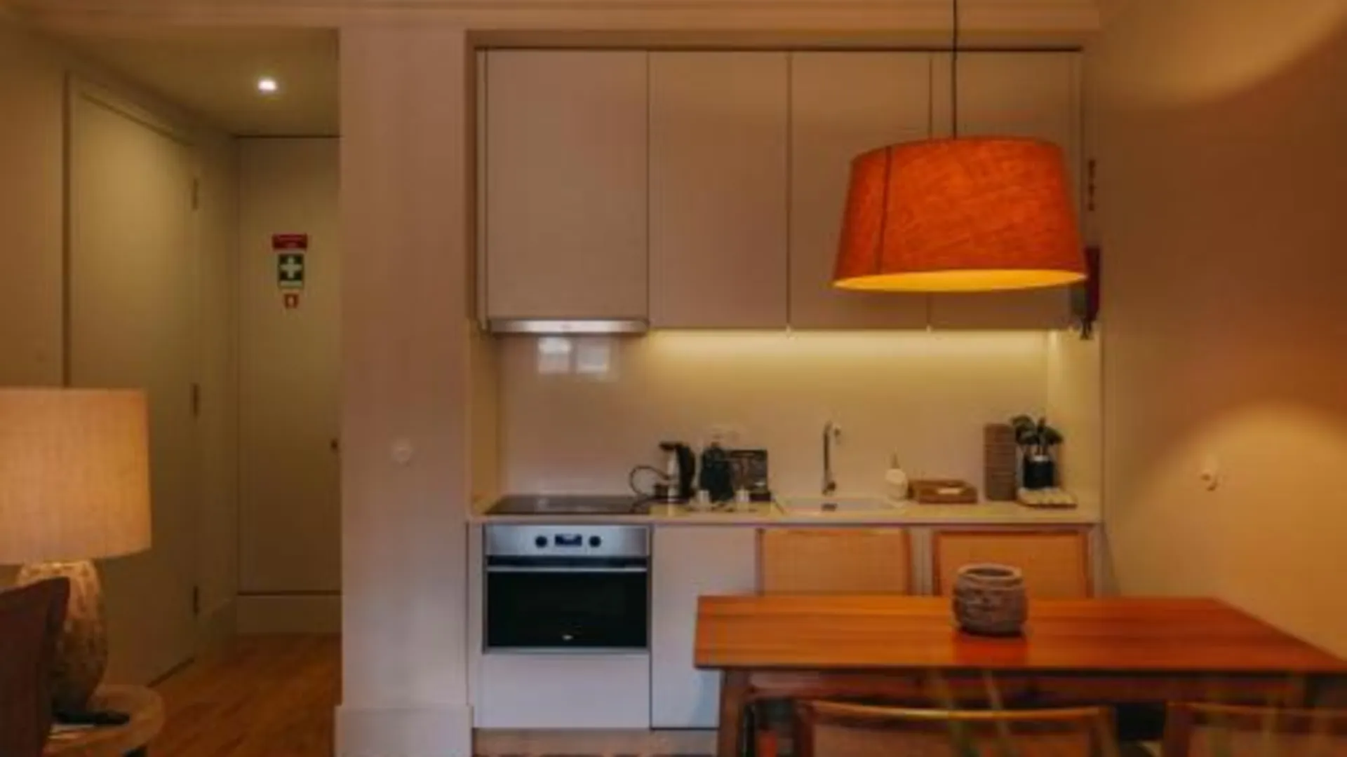 포르투 토렐 1884 스위트 앤 아파트먼트 4성급 호텔 객실