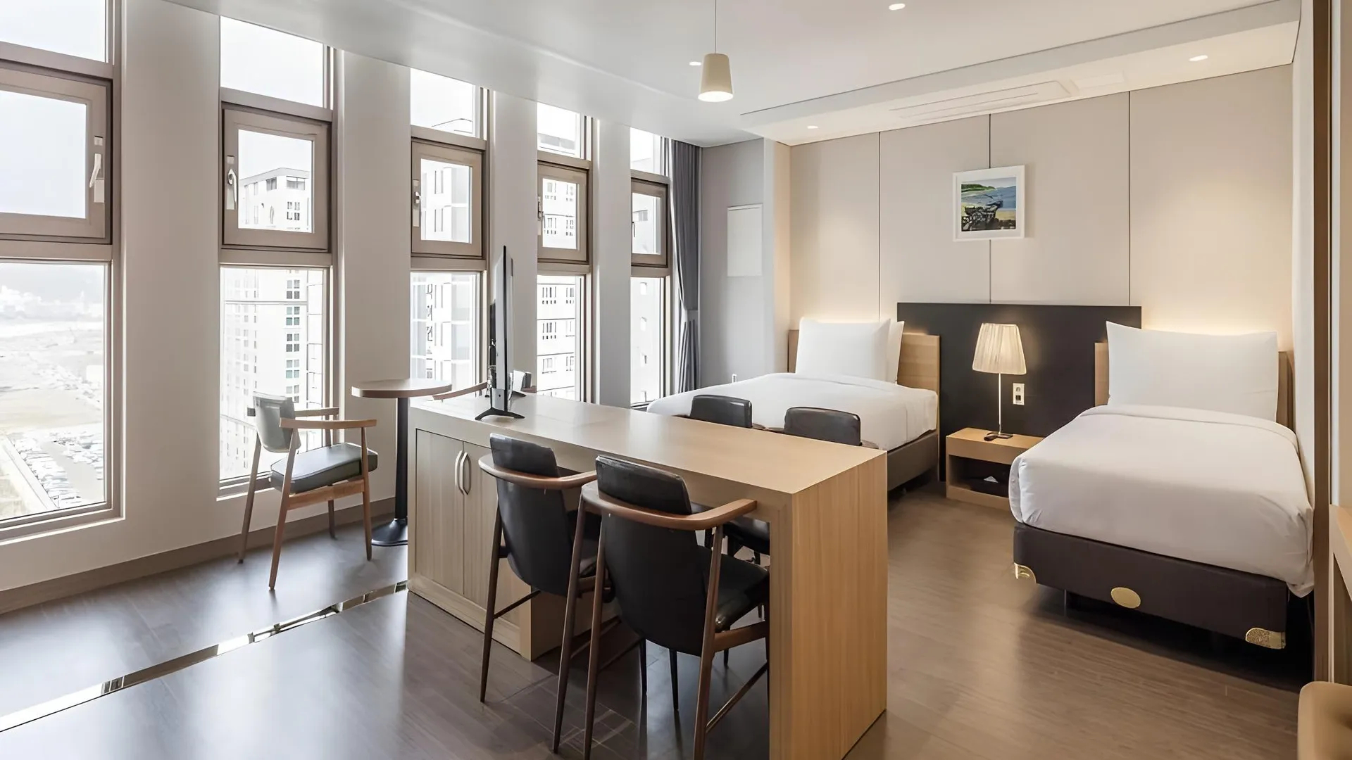 서울 더 퍼스트 스테이 호텔 4성급 호텔 스위트룸