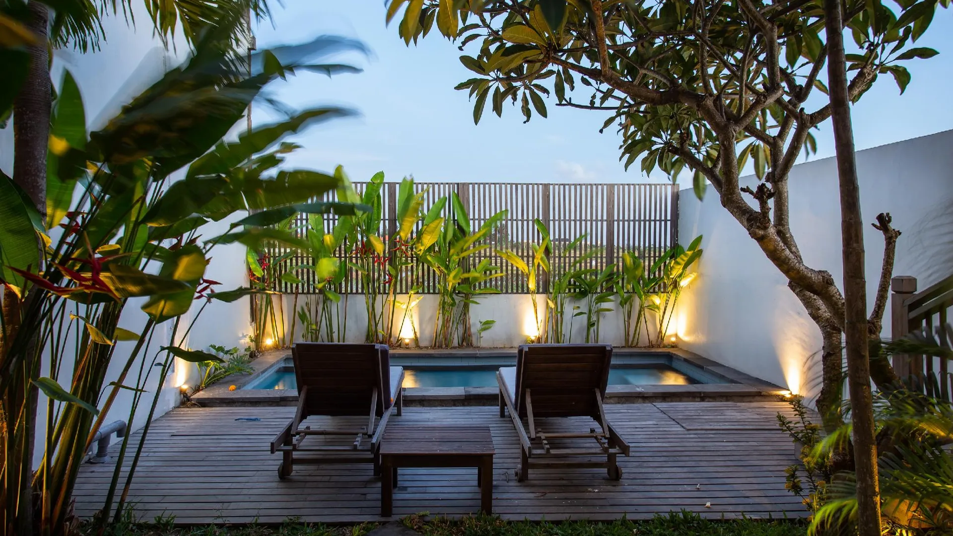 발리 더 라바나 빌라 울린 체마기 4성급 호텔 외관