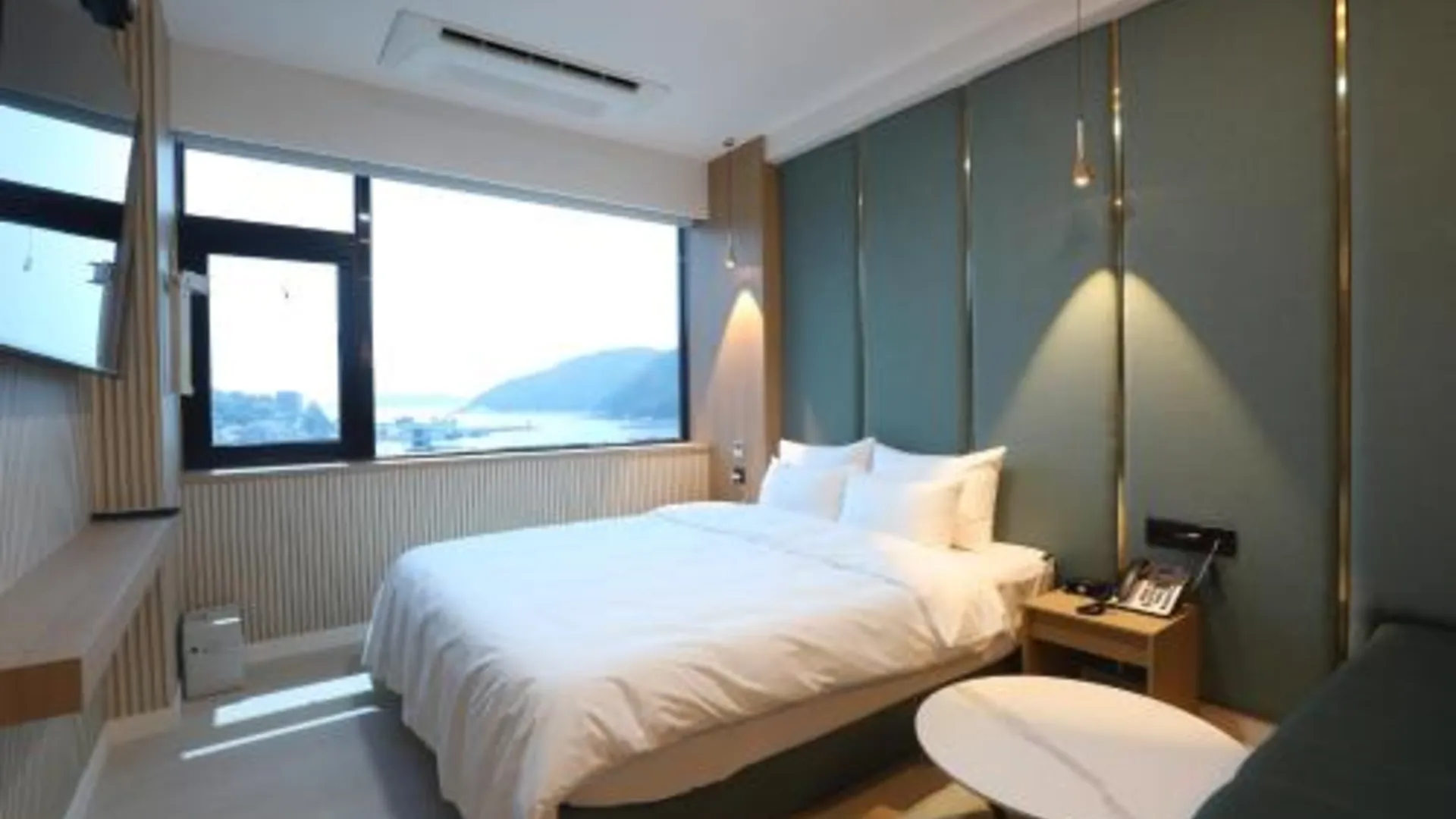 거제 거제도 하운드 호텔 장승포 지점 2성급 호텔 스위트룸