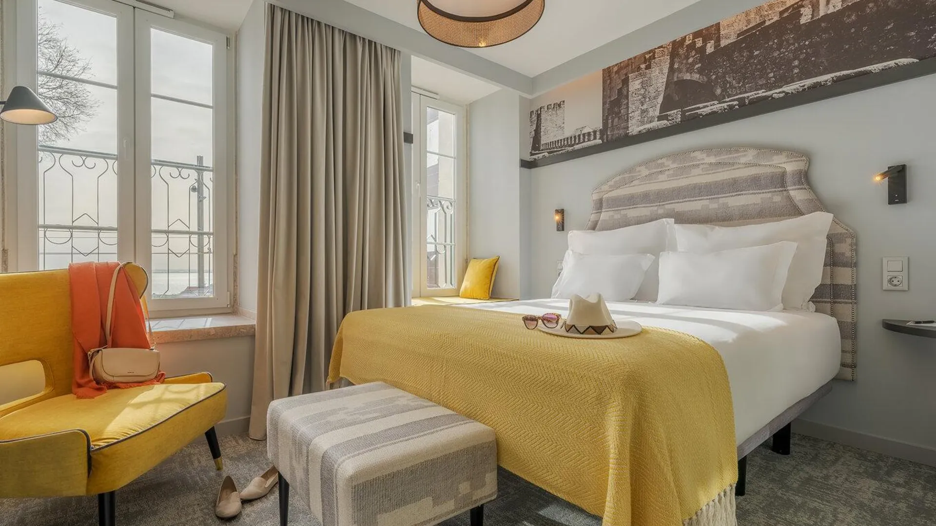 리스본 포우사다 알파마 4성급 호텔 스위트룸