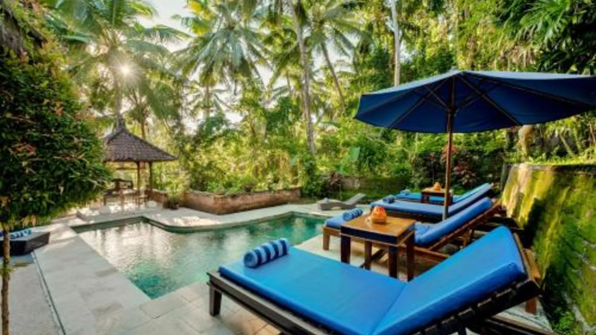 발리 Kebun Indah Ubud 4성급 호텔 객실