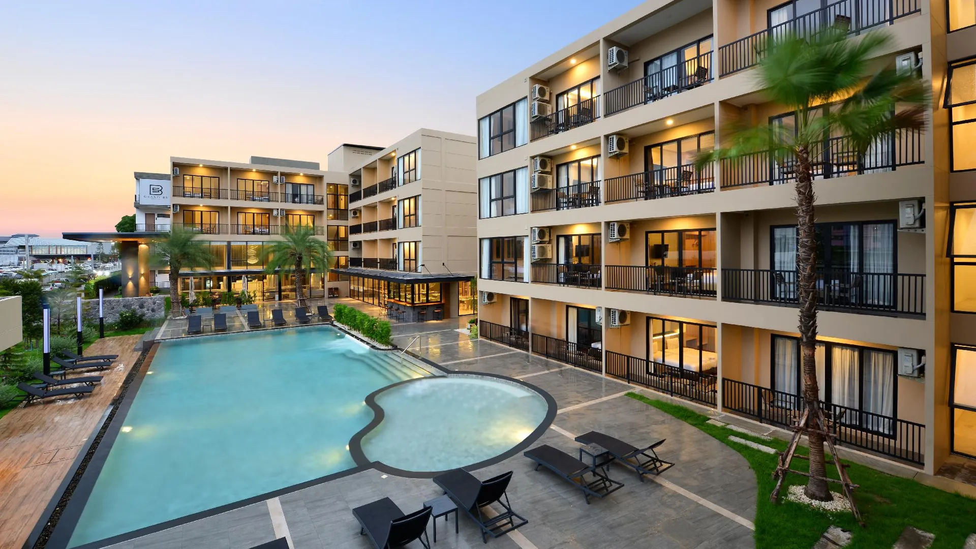 방콕 그랜드 BS 에어포트 호텔 수완나품 3성급 호텔 객실