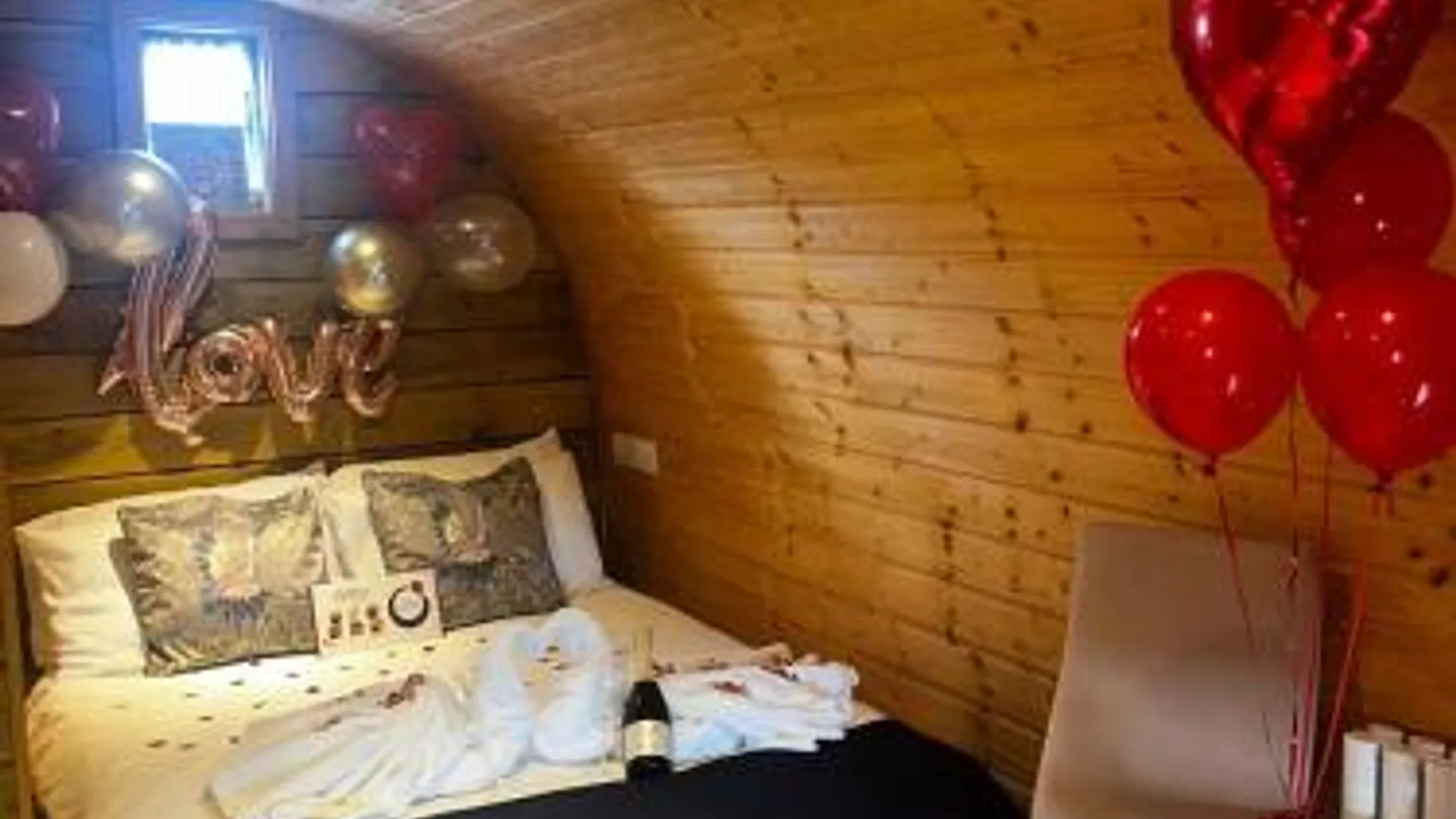 클레오버리 모티머 Crabmill glamping bewdley 4성급 게스트하우스 스위트룸