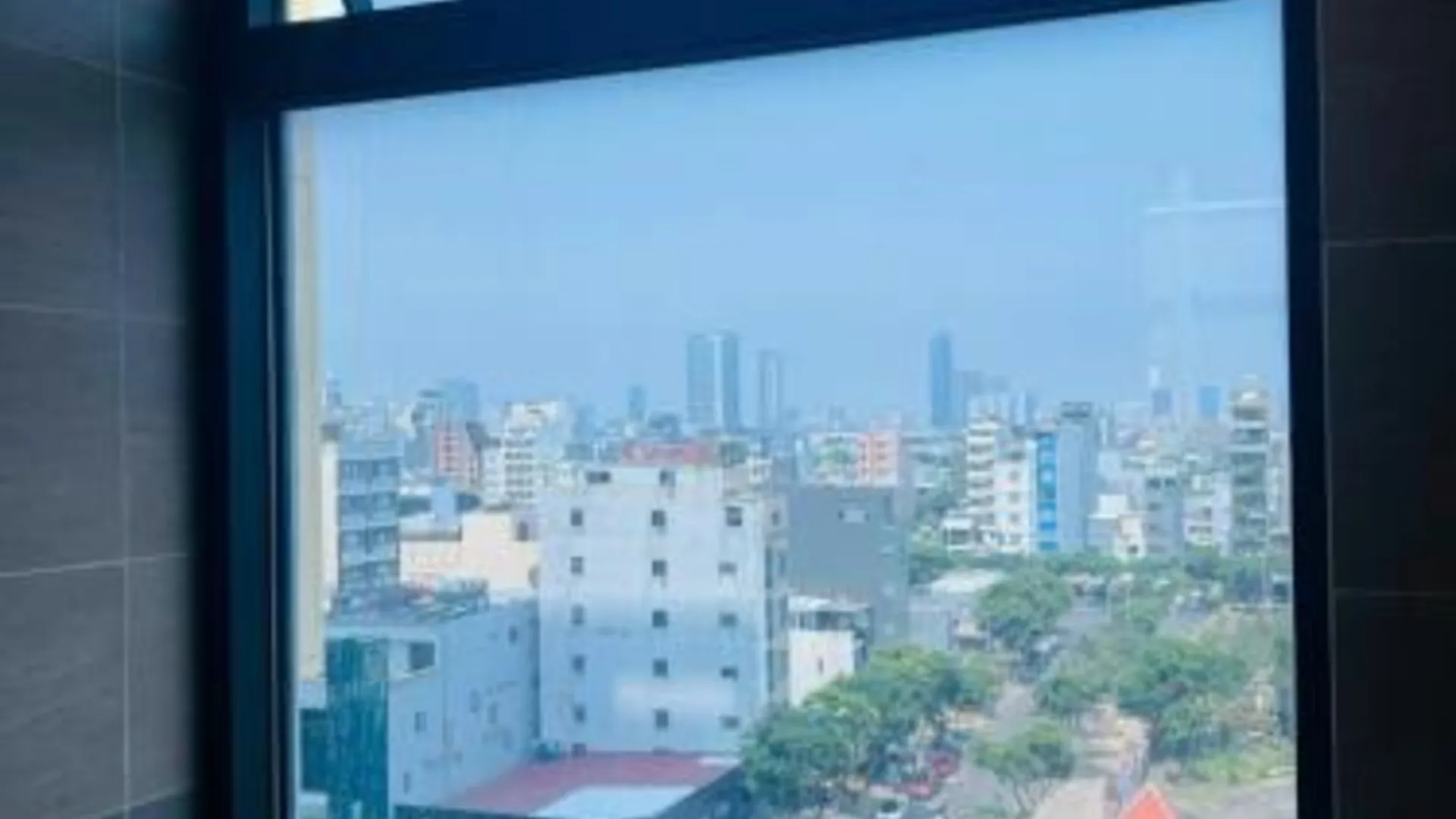 다낭 2 Bedroom Luxury Condo Free Pool Free Airport pick up 4성급 게스트하우스 레스토랑