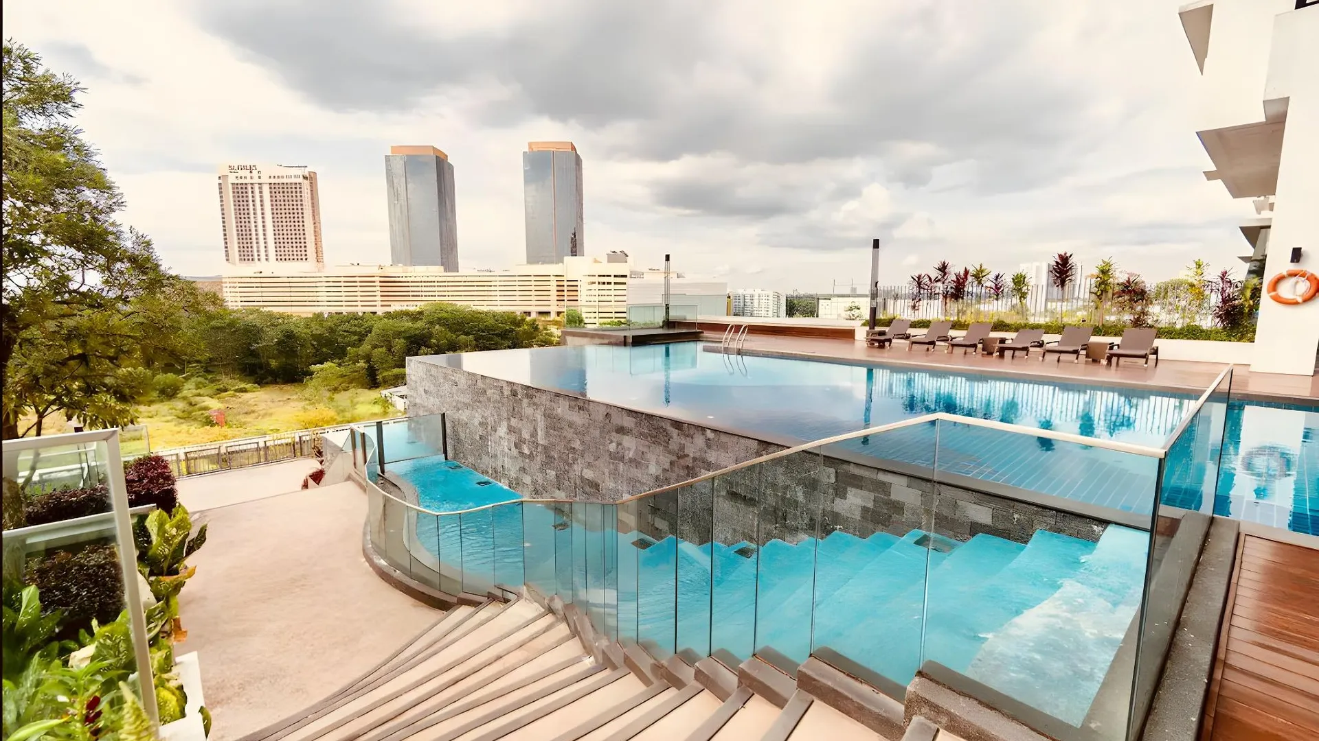 조호바루 / 조호르바루 수투랑바루의 프라이빗 하우스 (150m², 침실 4개, 프라이빗 욕실 3개) 2성급 싱글룸 로비