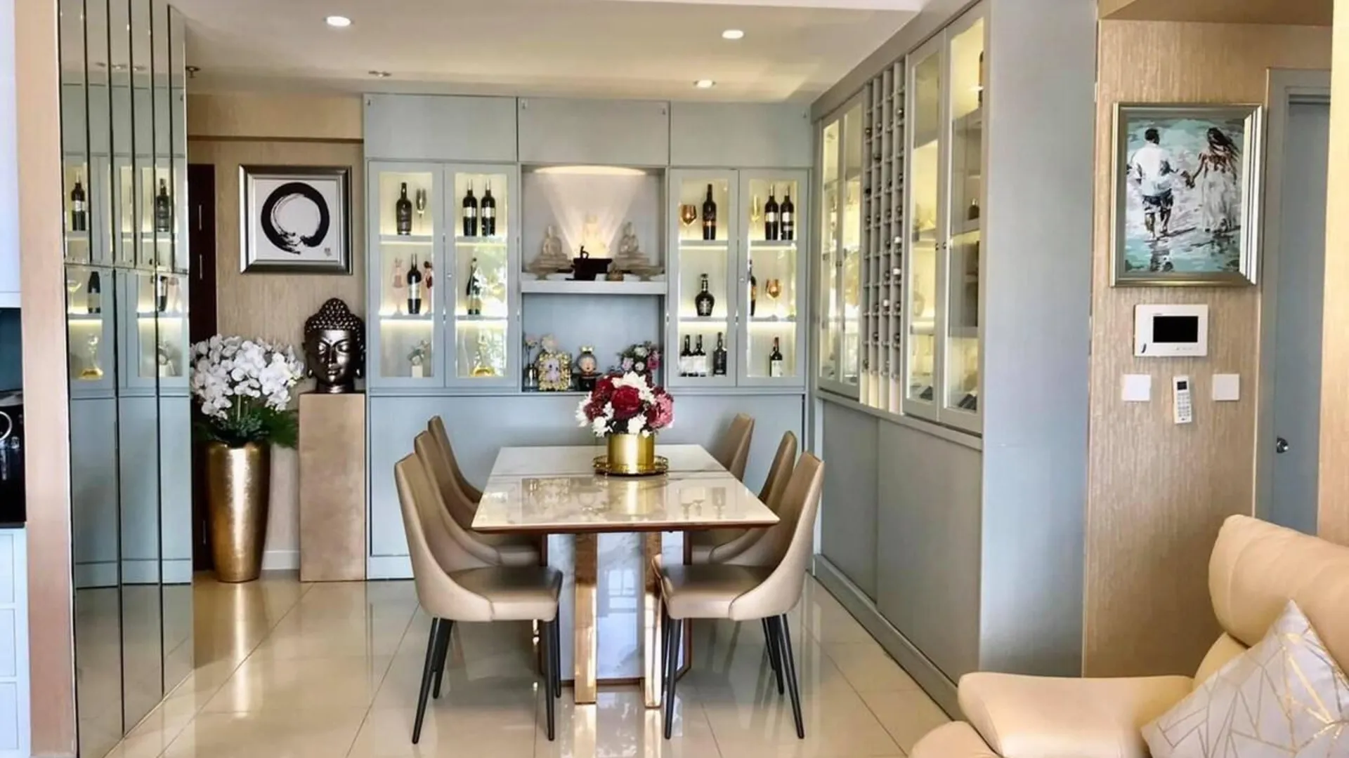 호치민 4군의 아파트먼트 (95m², 침실 3개, 프라이빗 욕실 2개) 3성급 싱글룸 로비