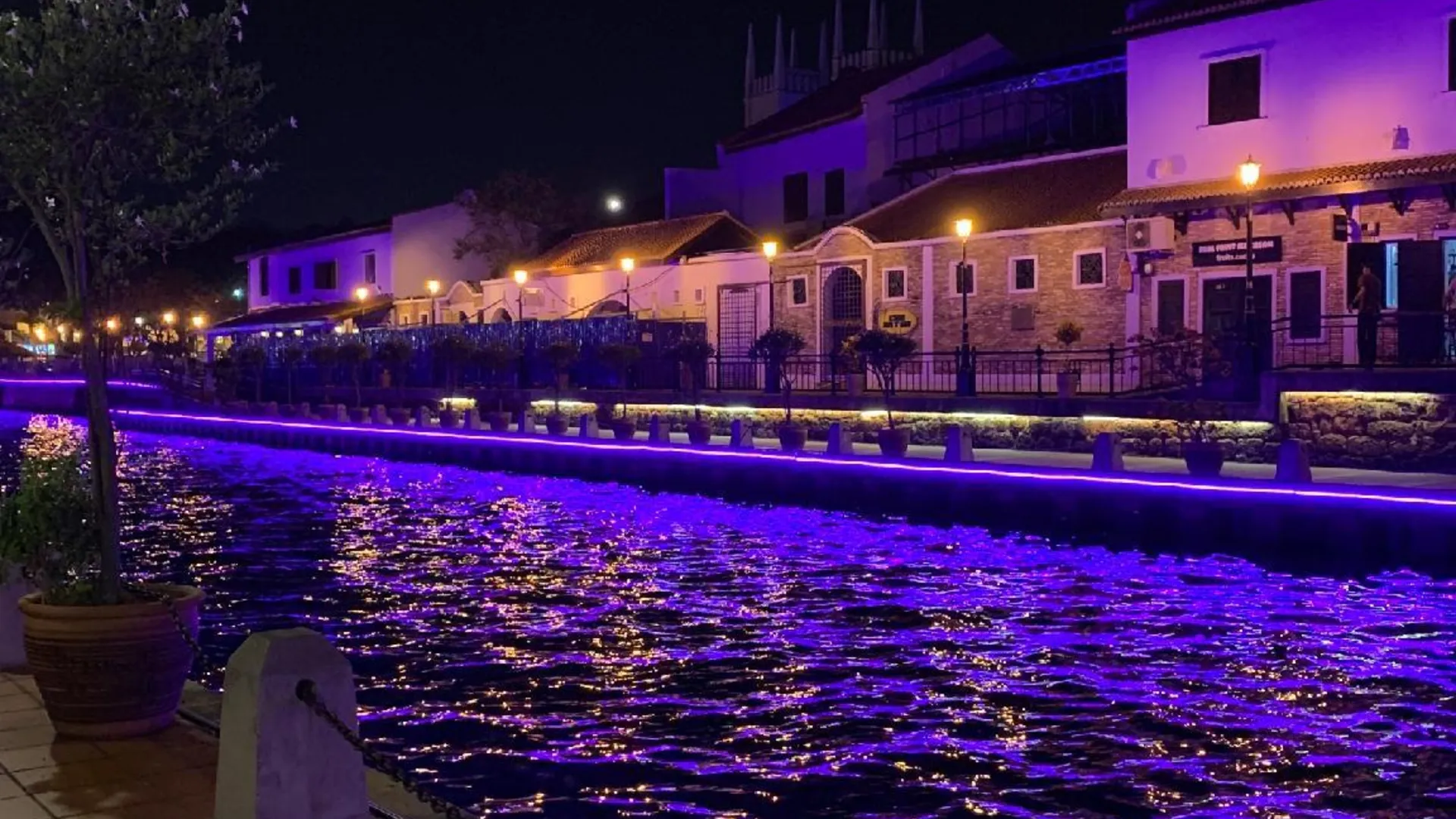 말라카 존케레드 헤리티지 호텔 2성급 호텔 외관