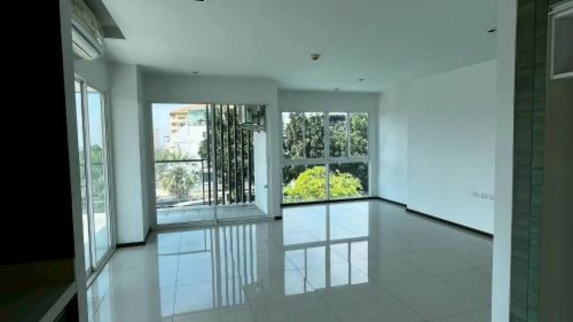 방콕 Lummpni palace 3성급 싱글룸 부대시설