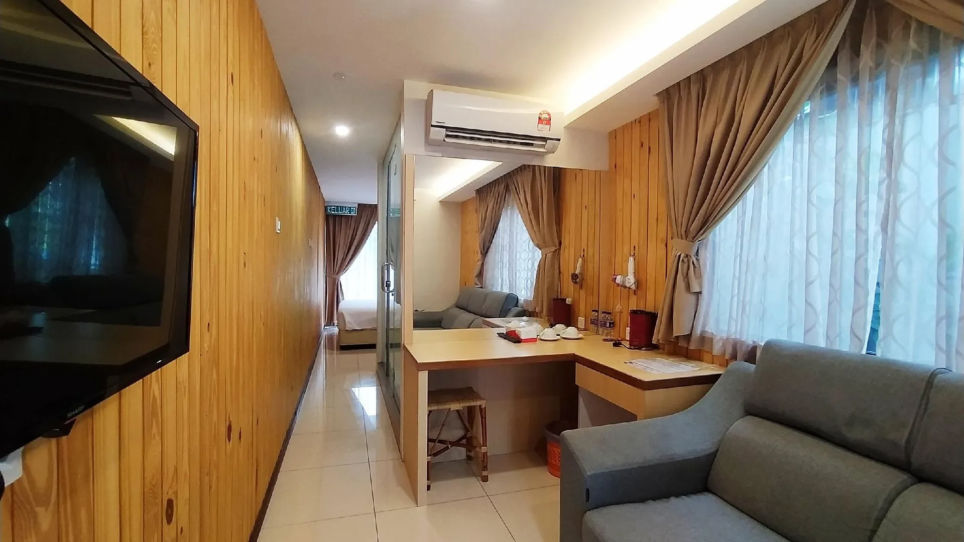 크루앙 클루앙 콘테이너 호텔 5성급 호텔 스위트룸