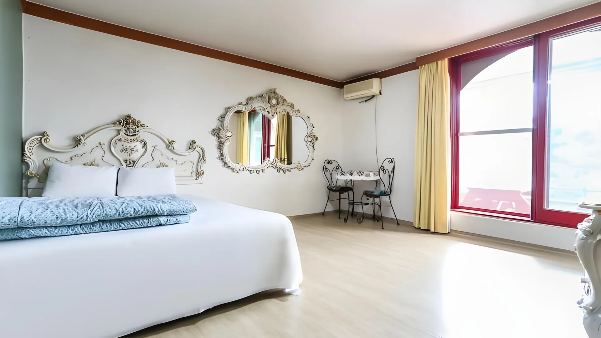 강릉 경포대 뉴호수 호텔 스위트룸