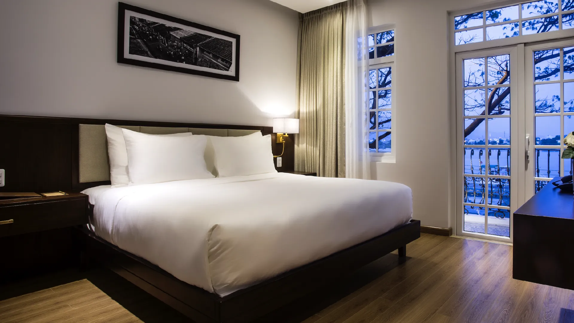 다낭 디 루쏘 부티크 호텔 리버사이드 다낭 3성급 호텔 스위트룸