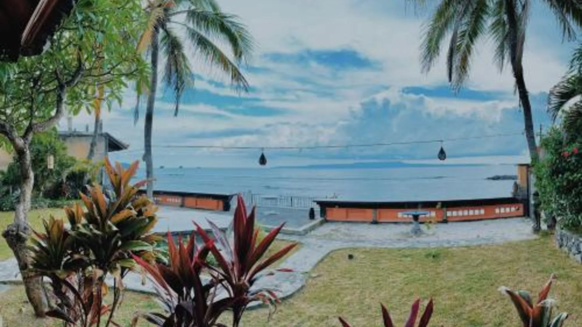 발리 방갈로 게링싱 칸디다사 1성급 호텔 수영장