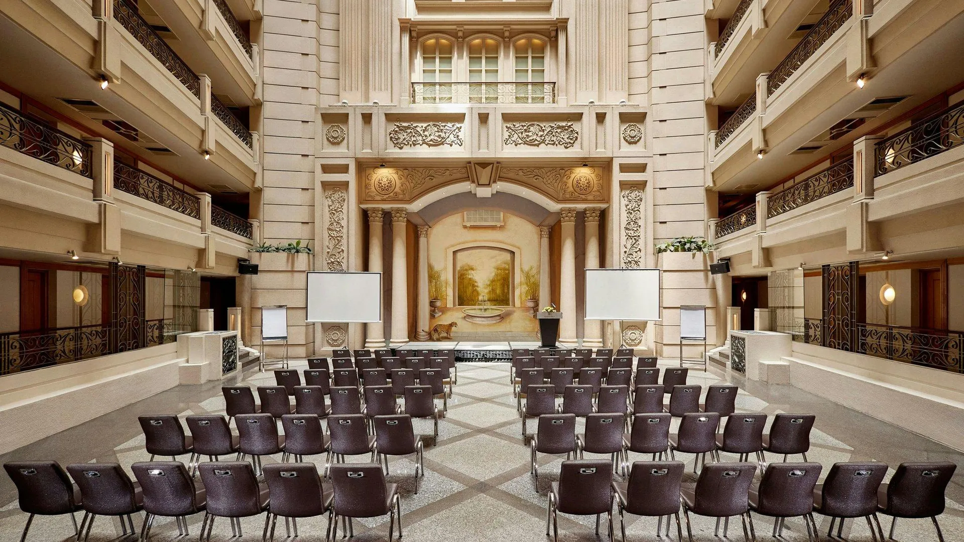 호치민 르네상스 리버사이드 호텔 사이공 5성급 호텔 외관