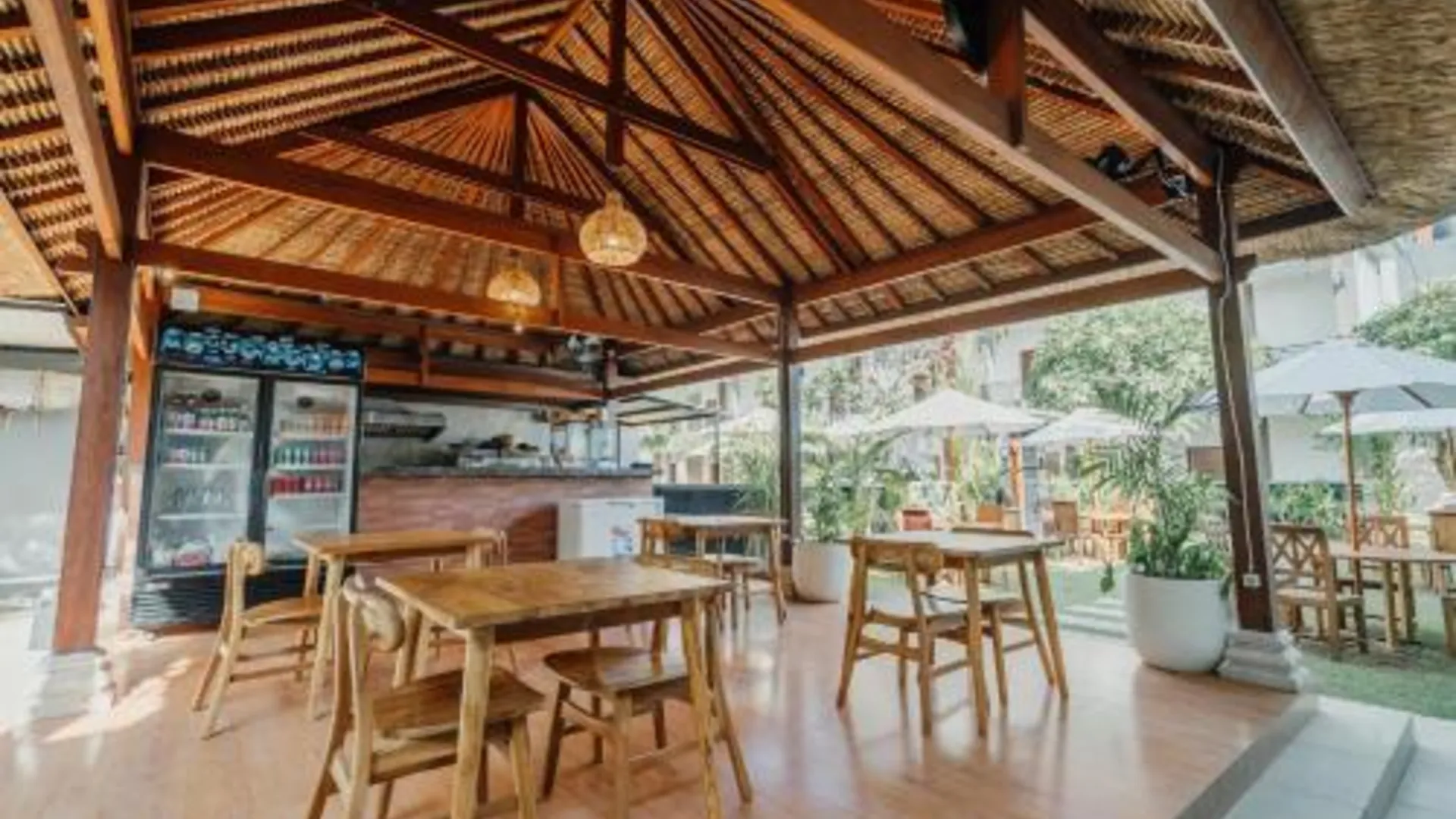 발리 유 스위트 스미냑 3성급 호텔 부대시설