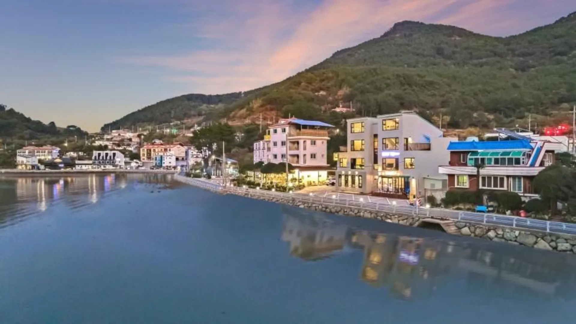 통영 Sea Mood Full Ocean Stay 4성급 호텔 전망