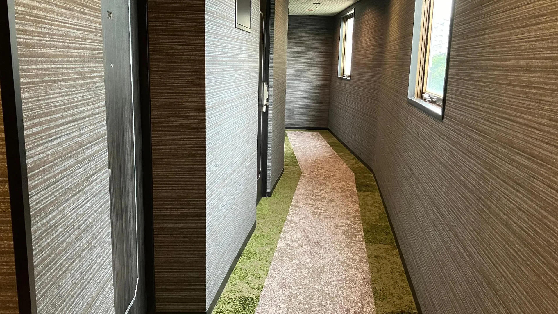 오사카 호텔 라이브맥스 신 오사카 2성급 호텔 전망