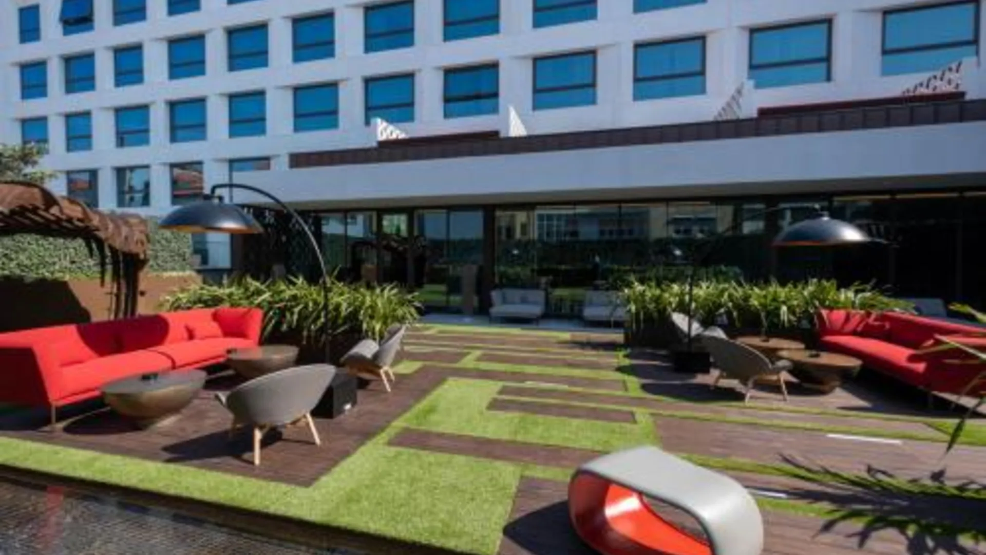 포르투 베사호텔 바이사 4성급 호텔 수영장