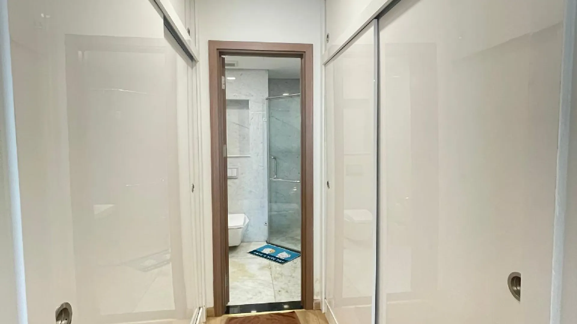 호치민 빈탄의 아파트먼트 (133m², 침실 3개, 프라이빗 욕실 2개) 4성급 싱글룸 전망