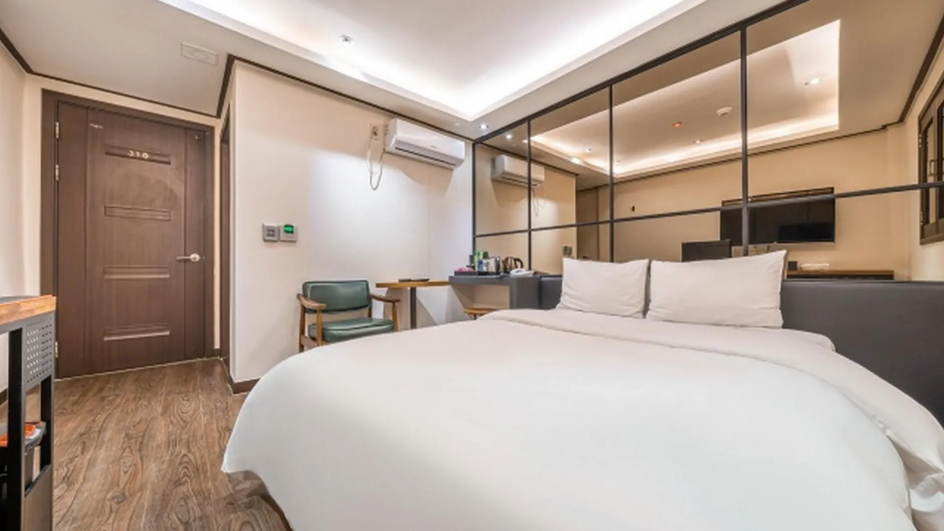 서울 건대 샐몬 3성급 호텔 스위트룸