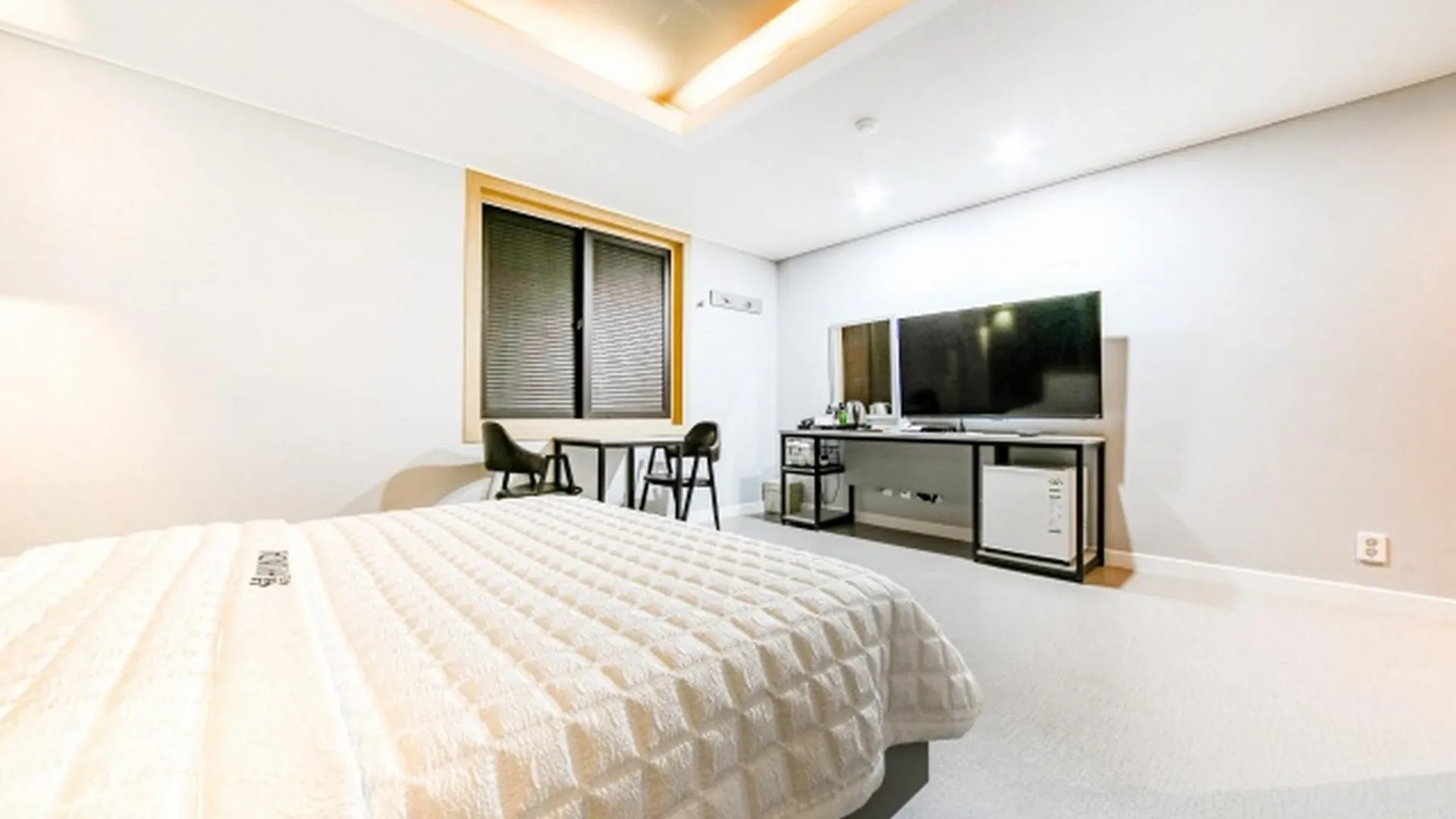 창원 창원 팔용동 현대 호텔 스위트룸