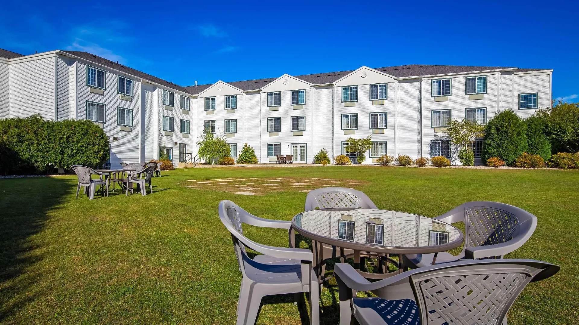 샤를브와 (MI) Charlevoix Inn & Suites SureStay Collection by Best Western 2성급 호텔 스위트룸