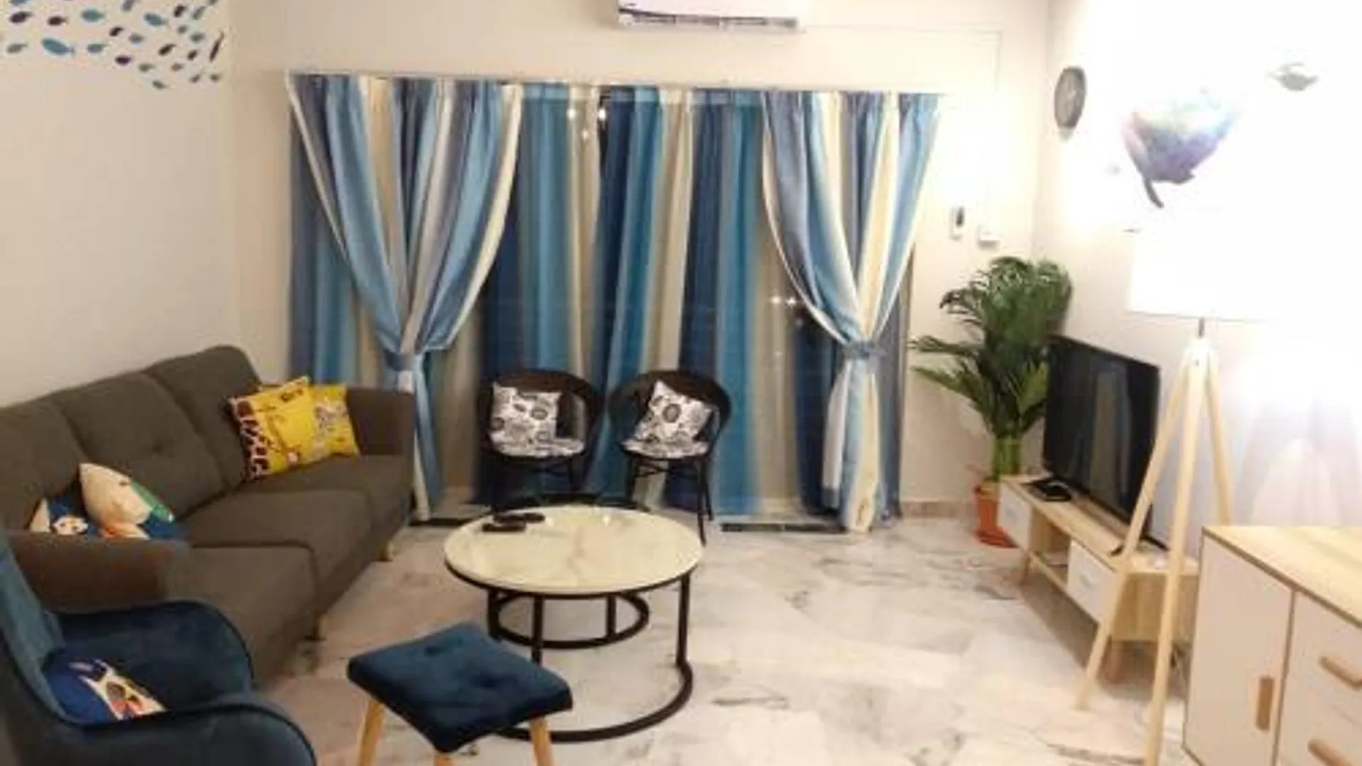 포트 딕슨 시 루사의 아파트먼트 (1100m², 침실 2개, 프라이빗 욕실 2개) 3성급 싱글룸 스위트룸