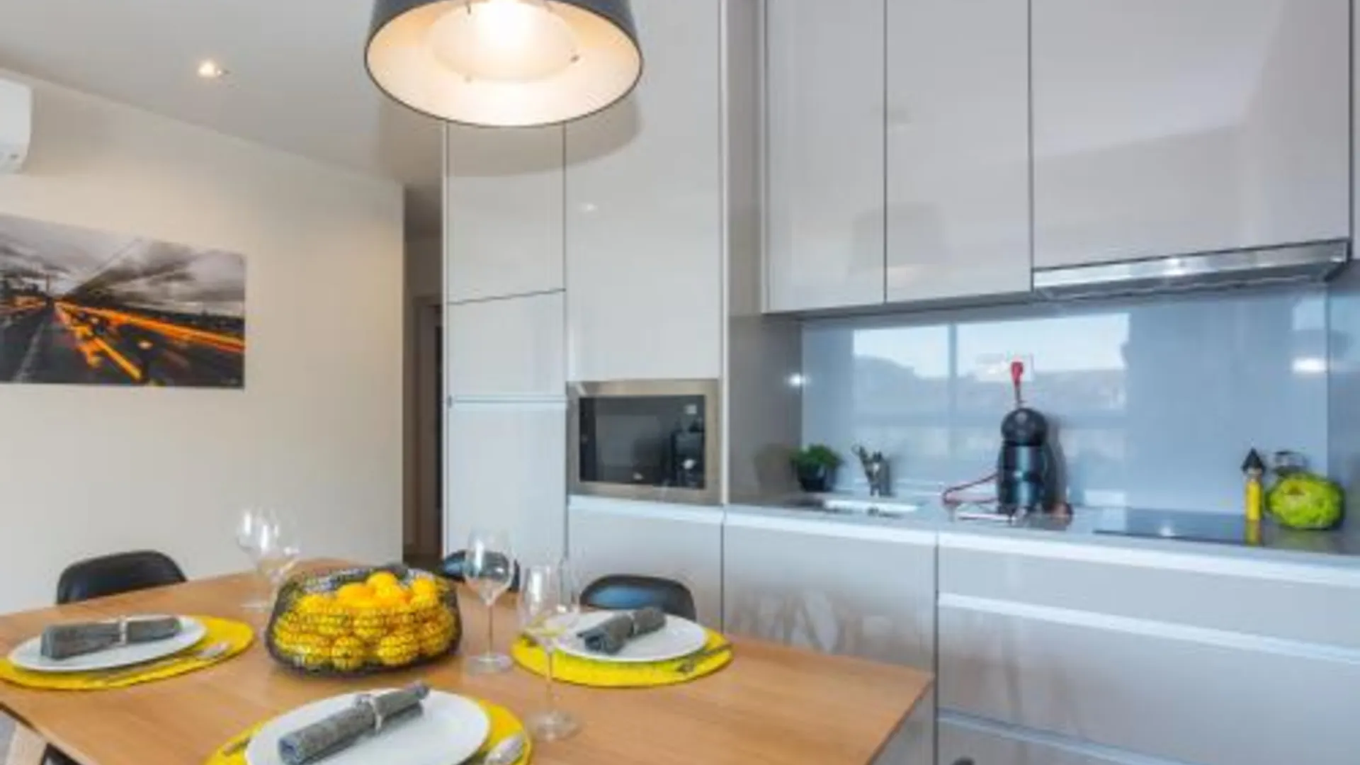 포르투 인아파트먼트 - 파소스 마누엘 3성급 게스트하우스 레스토랑