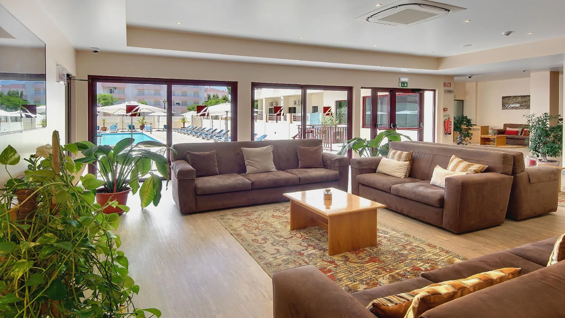 빌라 레알 데 산토 안토니오 Hotel Alba 4성급 호텔 외관