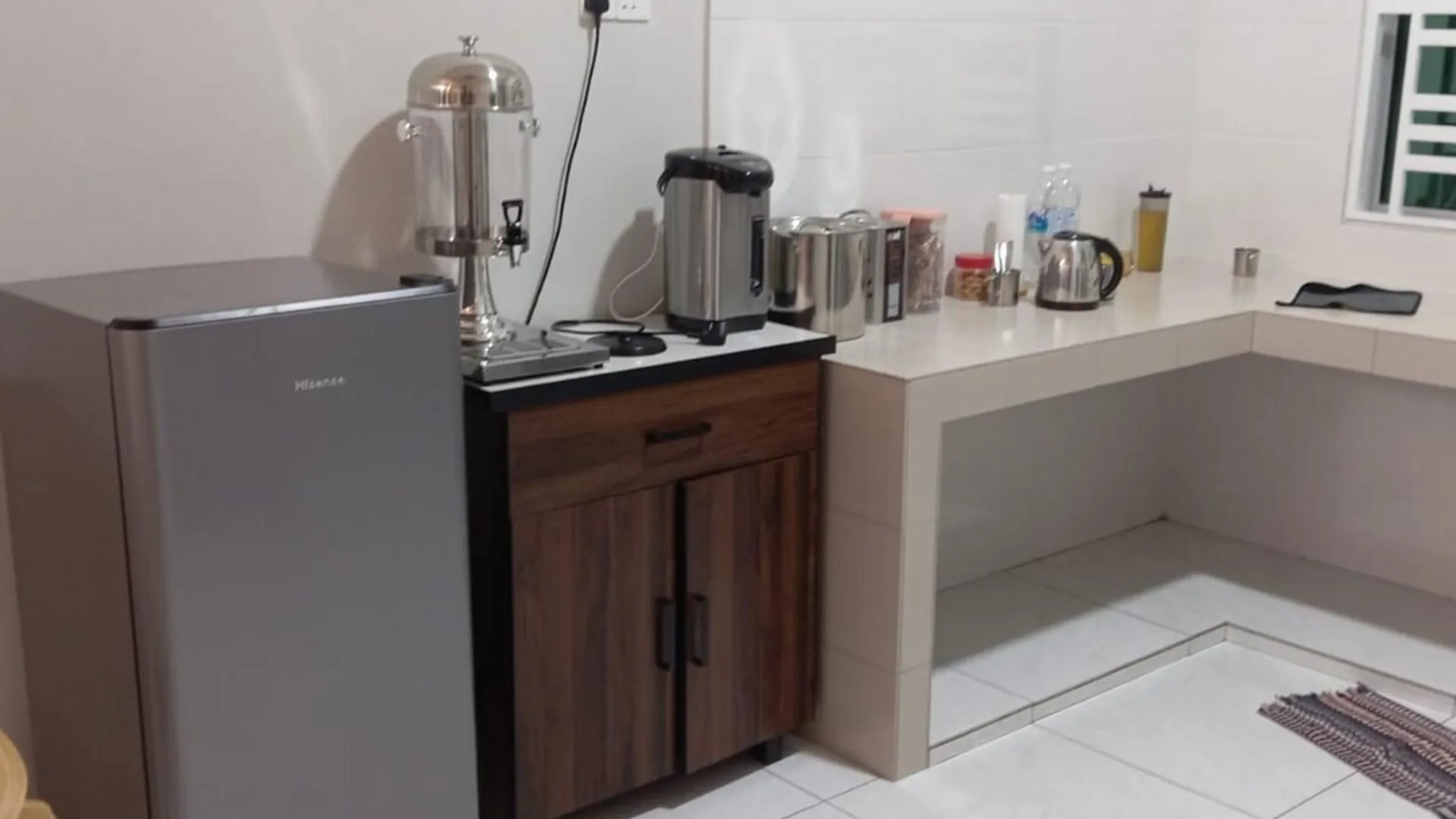 라하트 라핫의 프라이빗 하우스 (m², 침실 4개, 프라이빗 욕실 3개) 2성급 싱글룸 외관