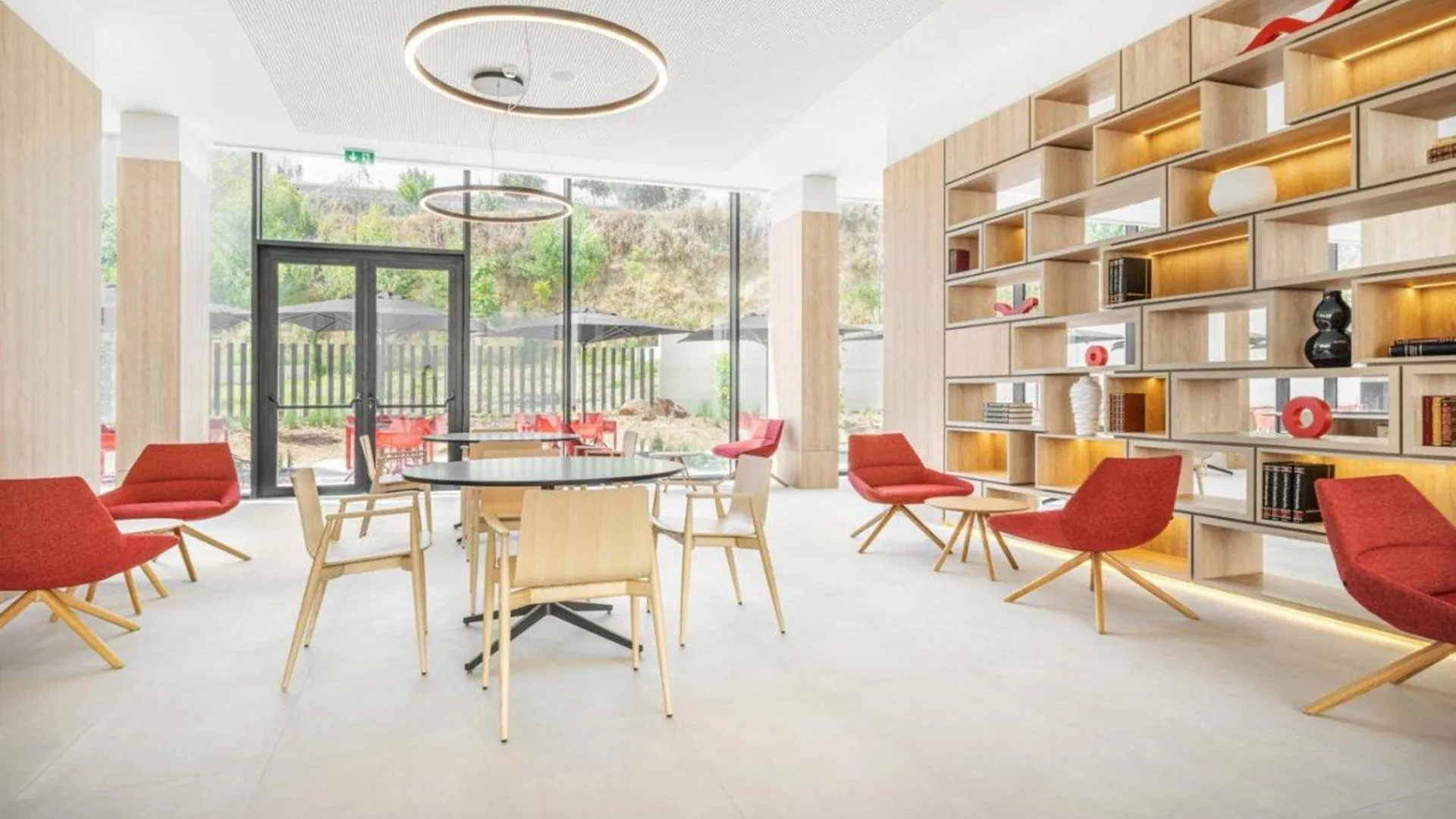 리스본 호텔 무브 리스보아 오리엔테 2성급 호텔 외관