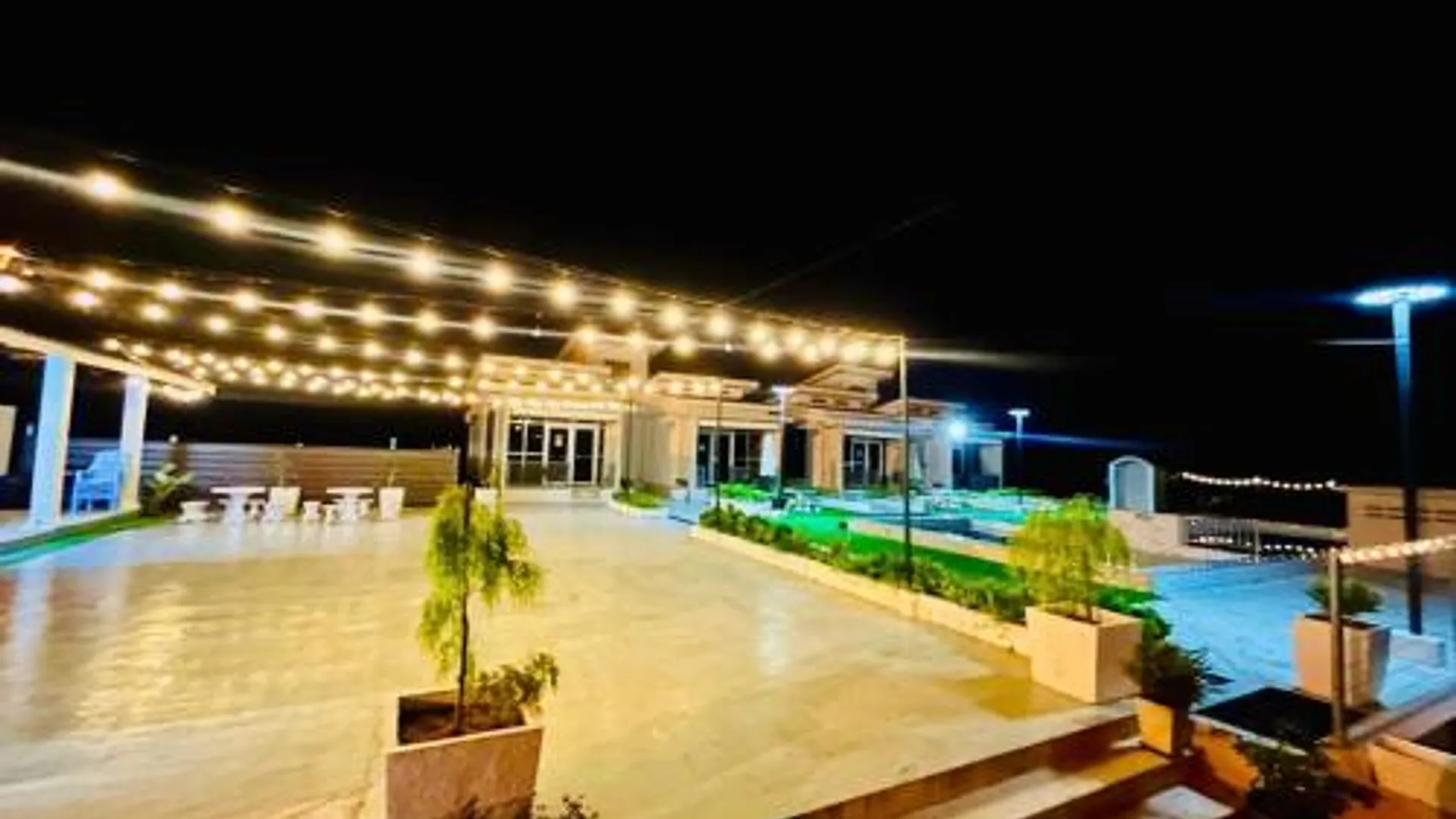 테메르로 AZZAHRA HOMESTAY & CHALETS 5성급 호텔 외관