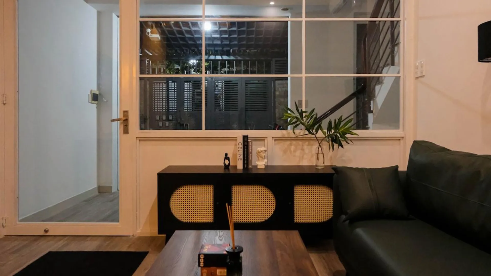 호치민 4군의 프라이빗 하우스 (m², 침실 1개, 프라이빗 욕실 1개) 2성급 싱글룸 스위트룸