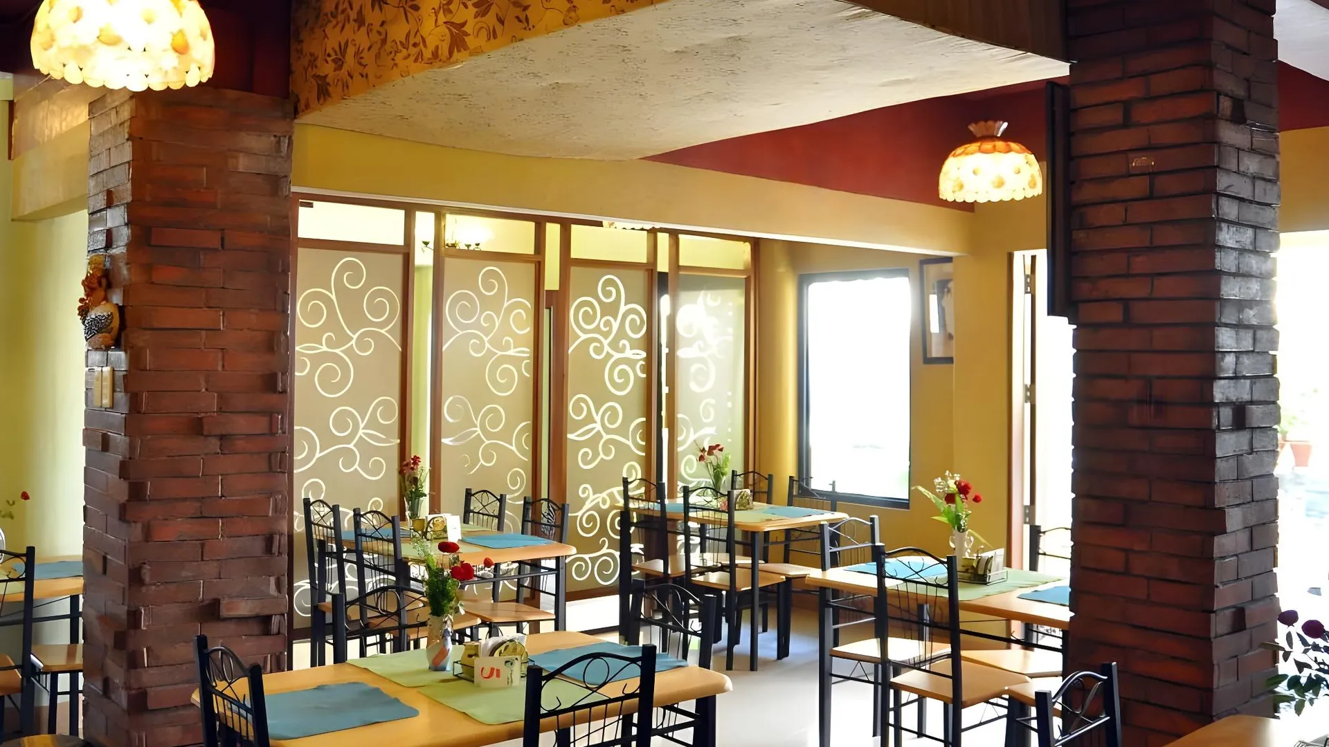 세부 퍼시픽 펜시오네 3성급 호텔 객실