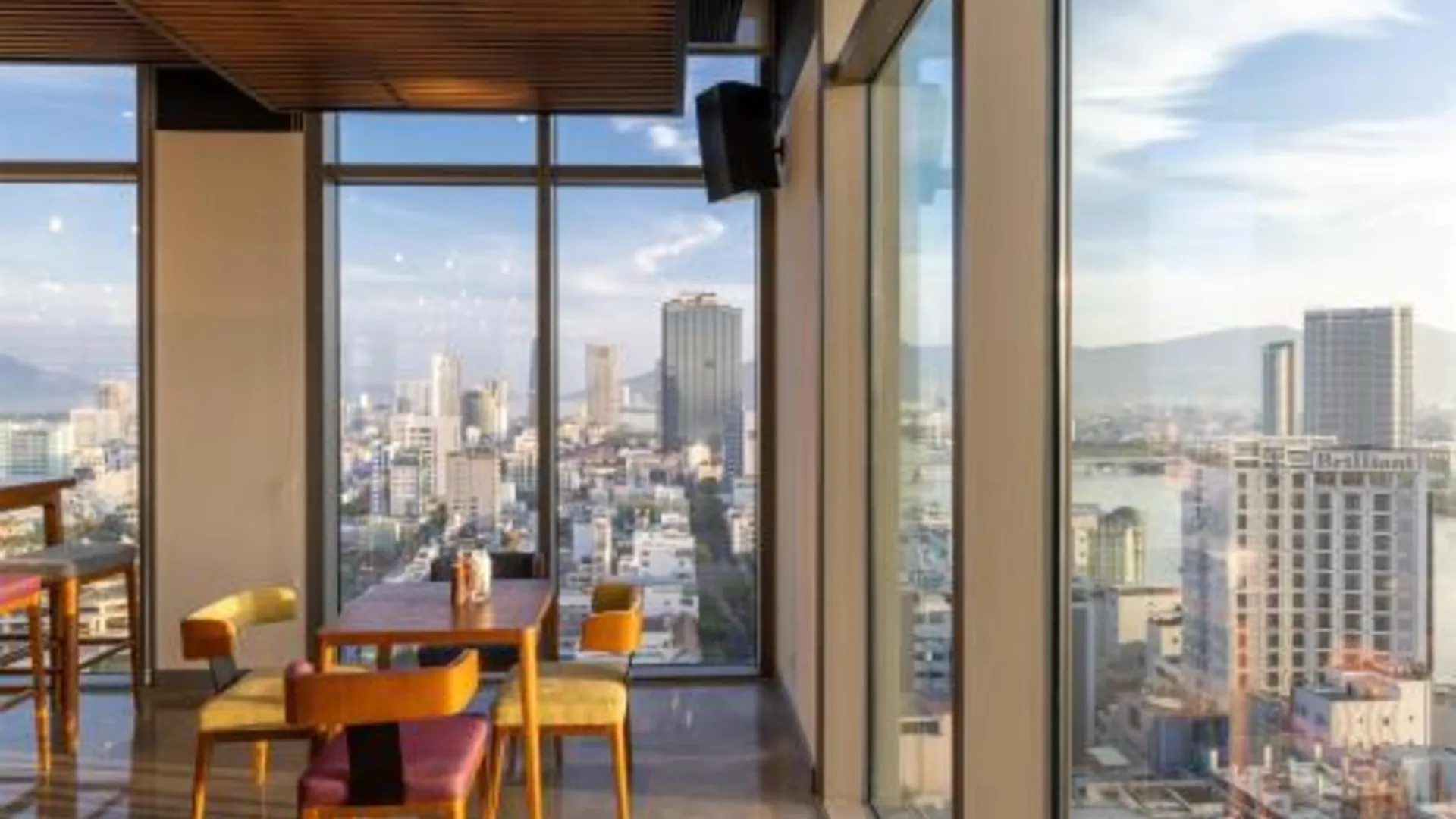 다낭 윙크 호텔 다낭 센터 4성급 호텔 외관