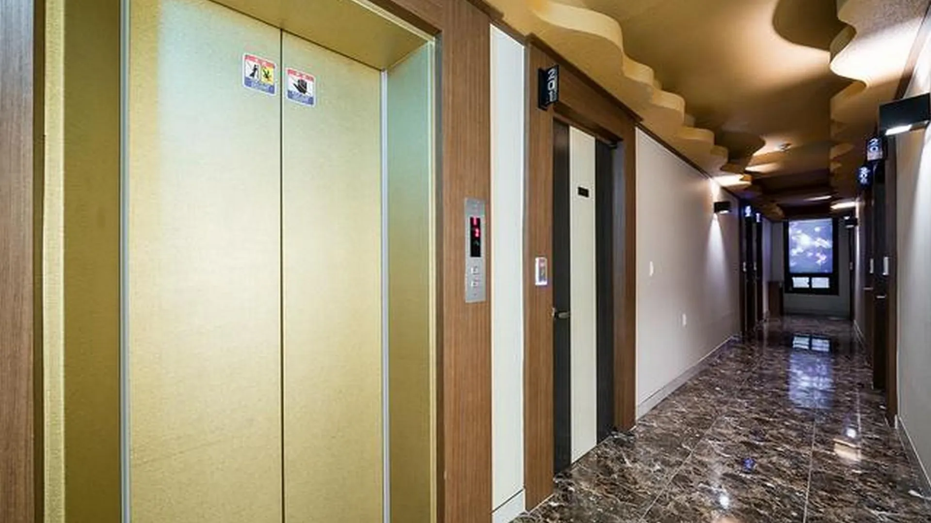 인천 인천 동암 탑 호텔 외관