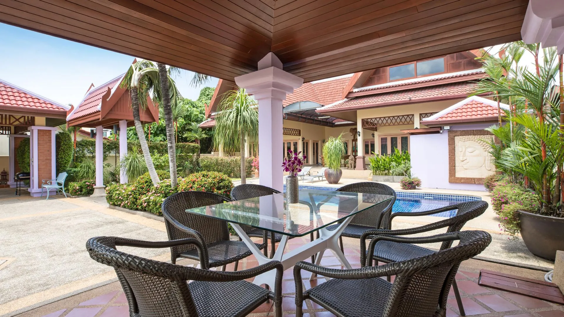 푸켓 라와이의 빌라 (300m², 침실 5개, 프라이빗 욕실 5개) 4성급 싱글룸 레스토랑