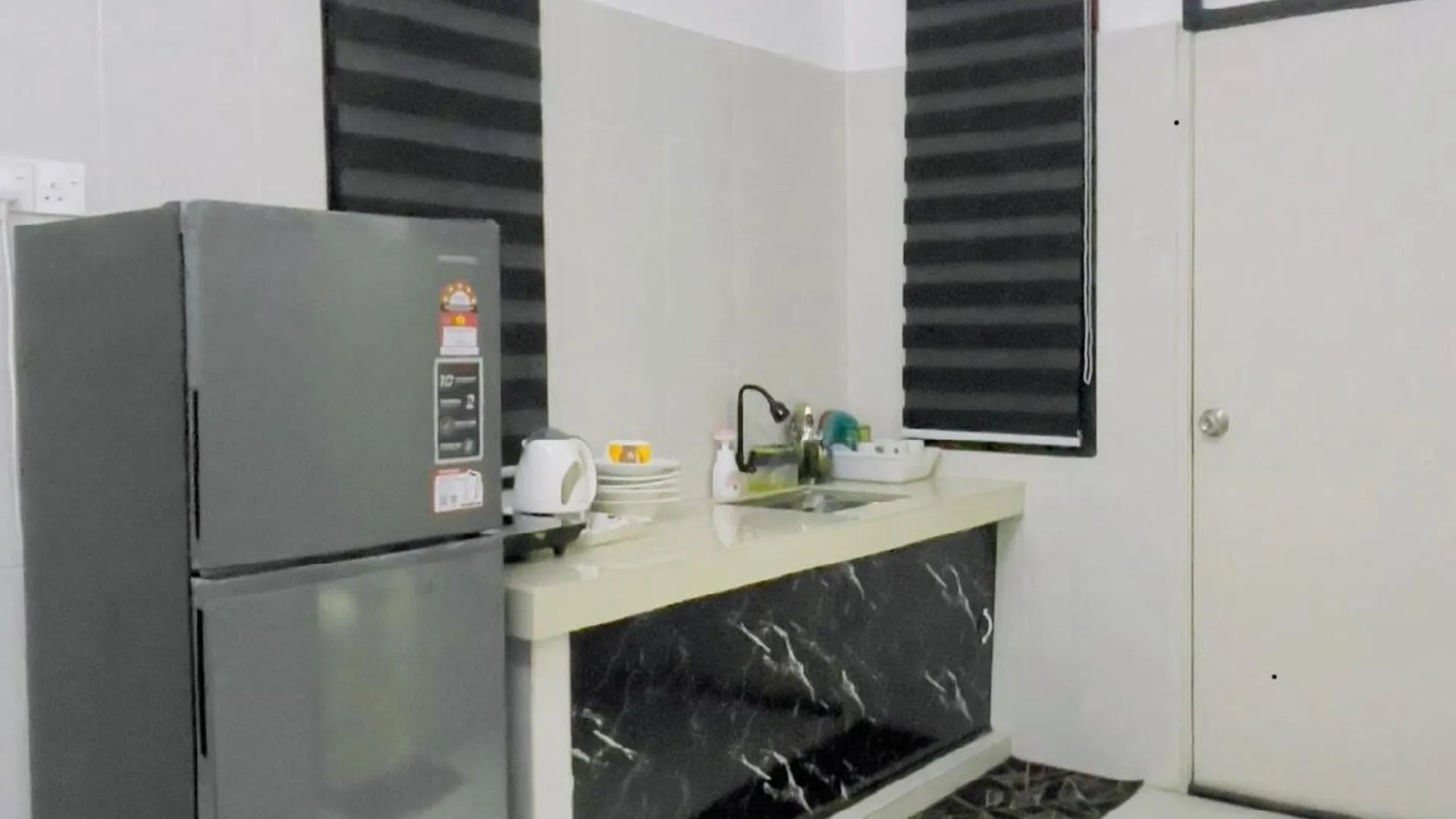 쿠안탄 쿠안탄 시의 프라이빗 하우스 (m², 침실 4개, 프라이빗 욕실 2개) 2성급 싱글룸 수영장