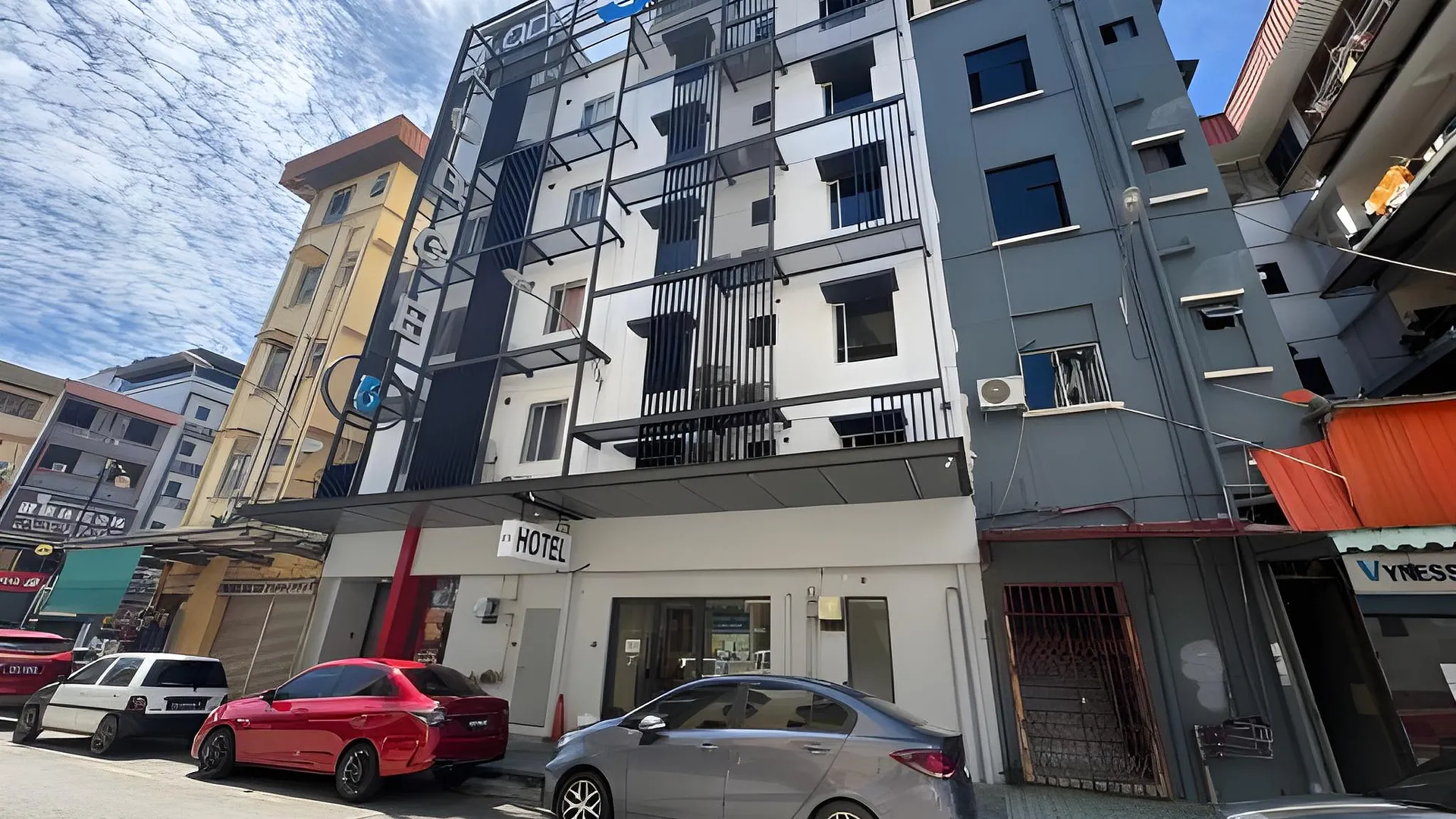 코타키나발루 체크인 5 4성급 호텔 수영장