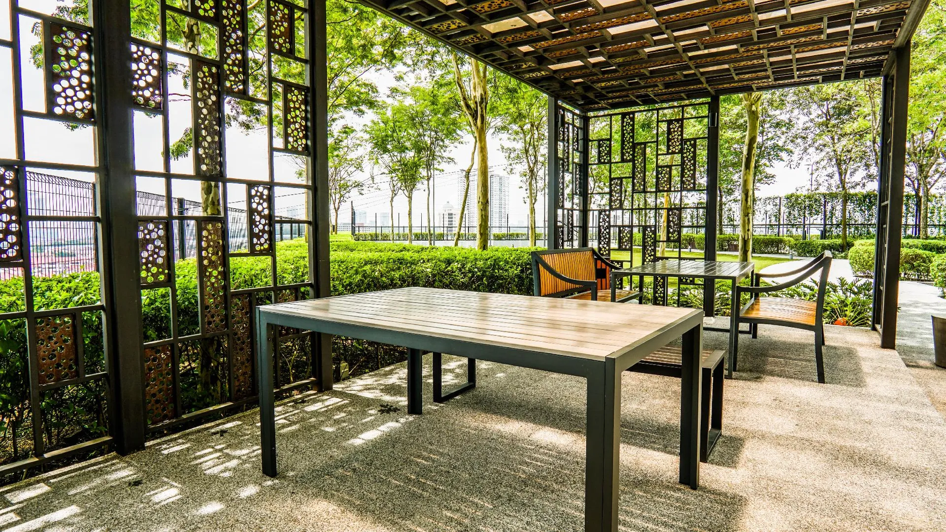 페탈링자야 Emporis SOHO Residences by Airhost  4성급 호텔 수영장