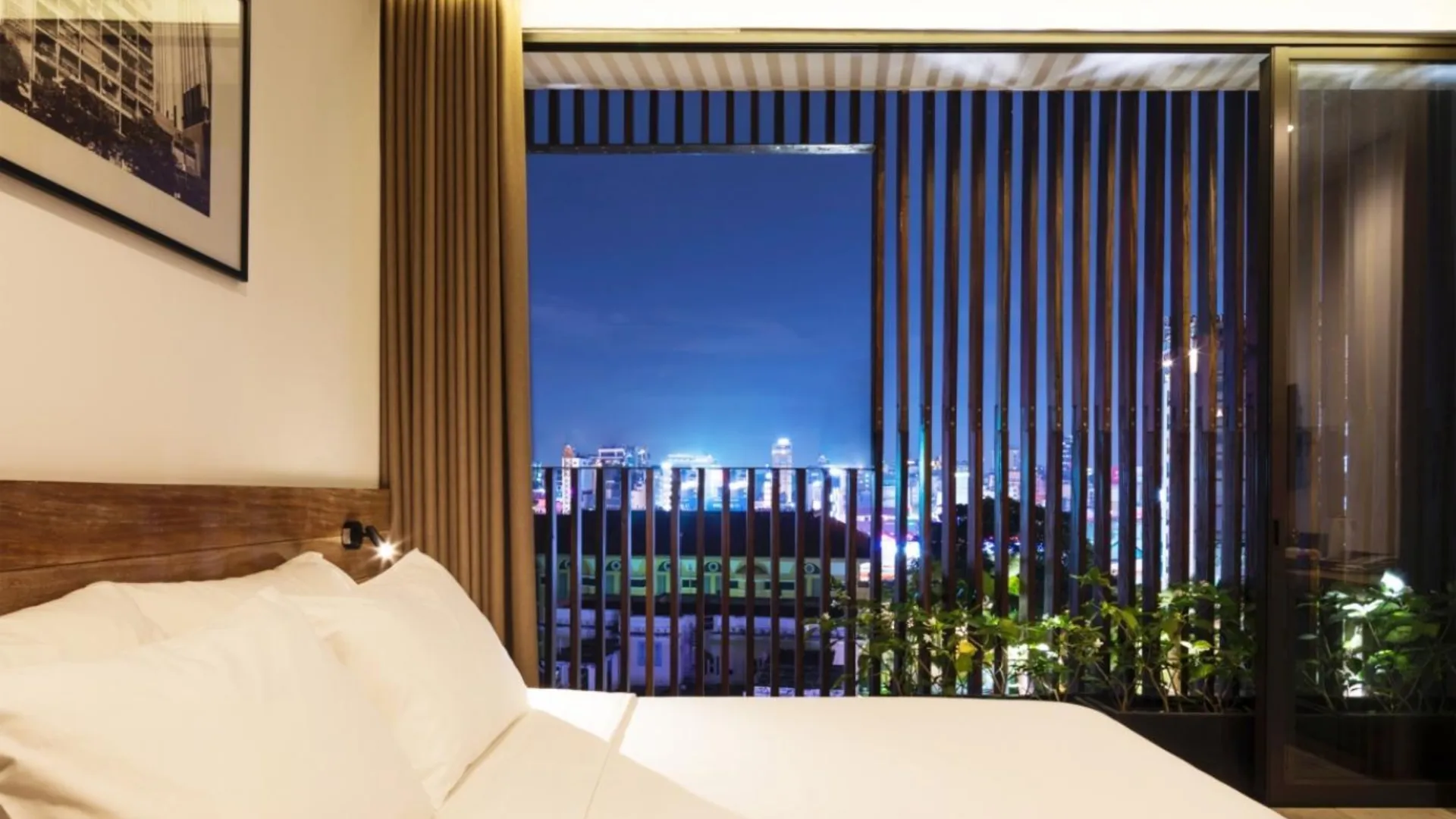 호치민 트리플 E 파인 아트 뮤지엄 3성급 호텔 스위트룸