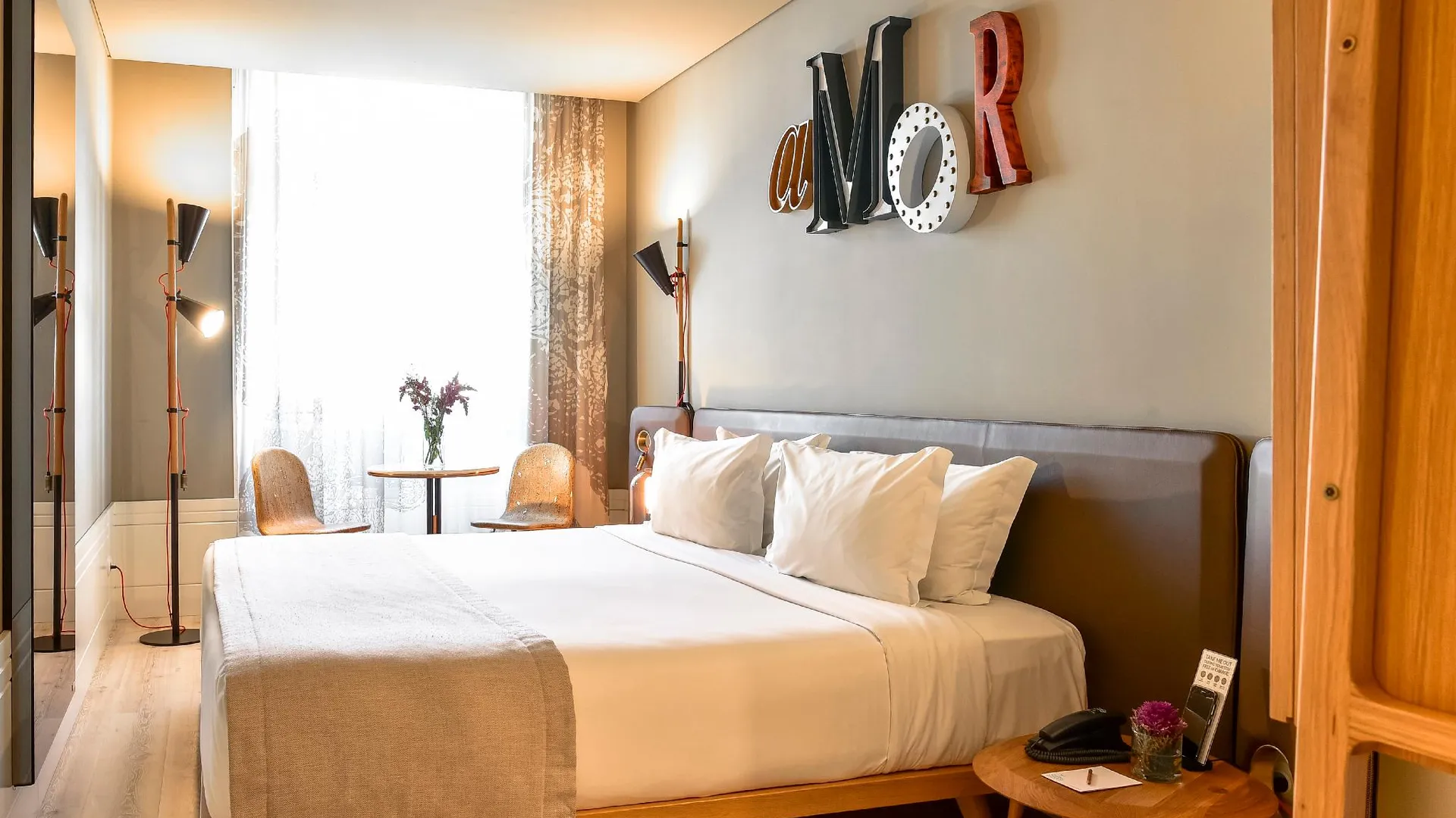 리스본 마이스토리 호텔 로씨우 3성급 호텔 스위트룸