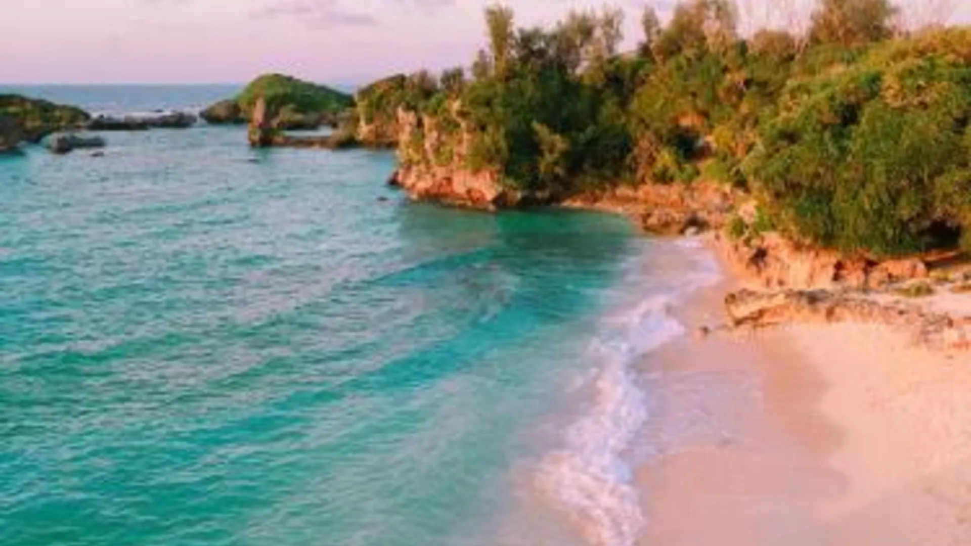 오키나와 본섬 秘密基地 NO's ARROW ノーズアロー 4성급 호텔 수영장