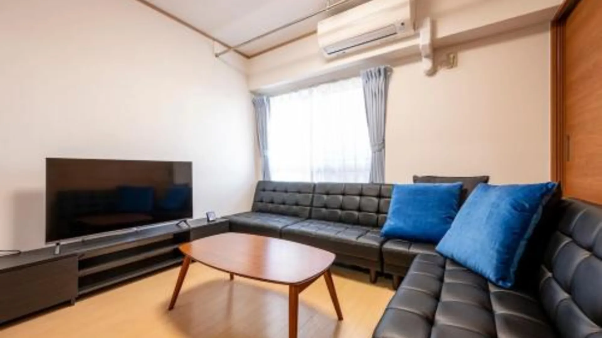 도쿄 / 동경 東京駅や秋葉原駅から電車でアクセス良好 2성급 싱글룸 객실