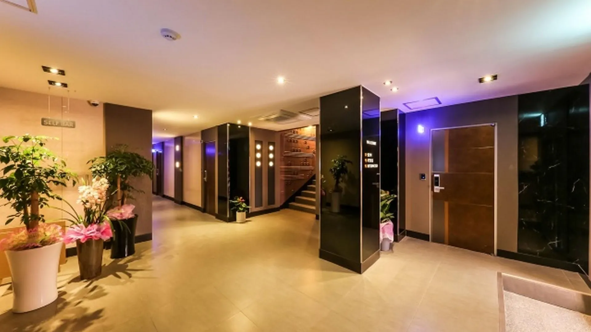 아산 아산 다우스 무인텔 호텔 로비