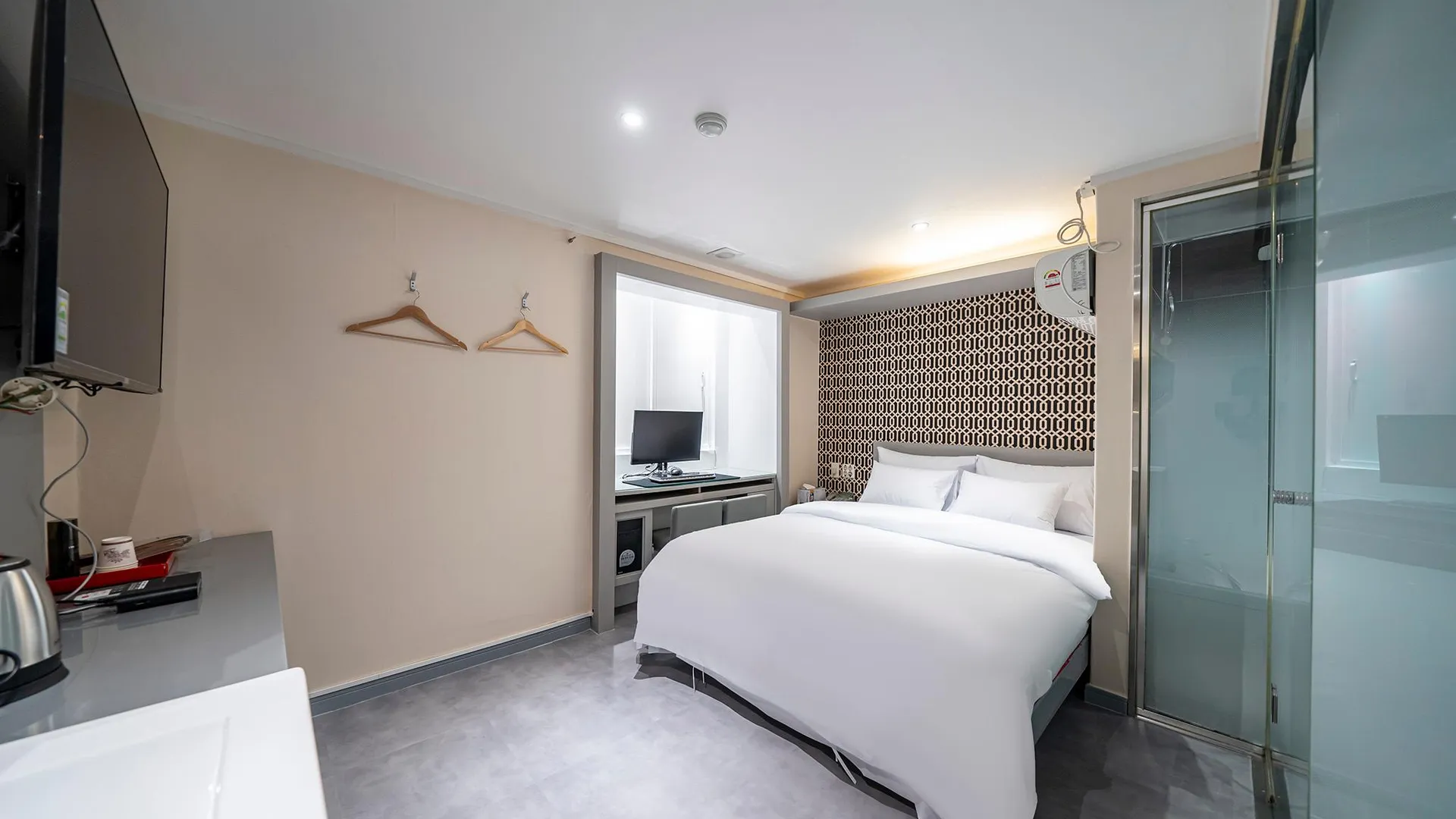 서울 신촌 레츠 스테이 3성급 호텔 스위트룸